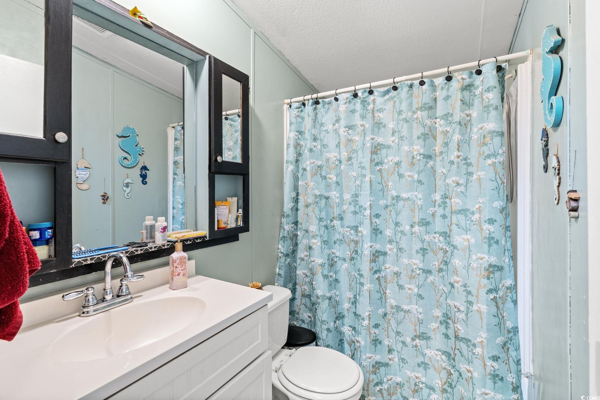 3796 Old Reaves Ferry Rd. Property Photo 15