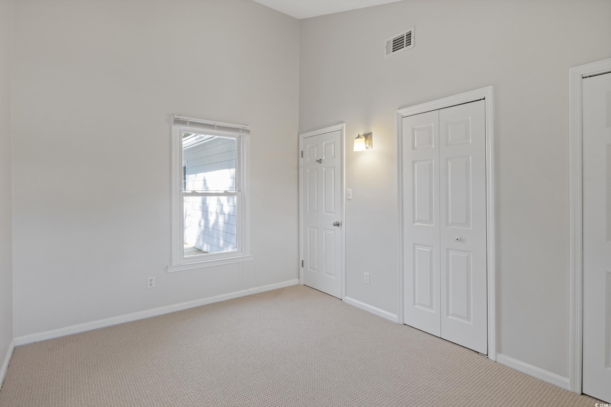 2005 Havens Dr. Property Photo 16