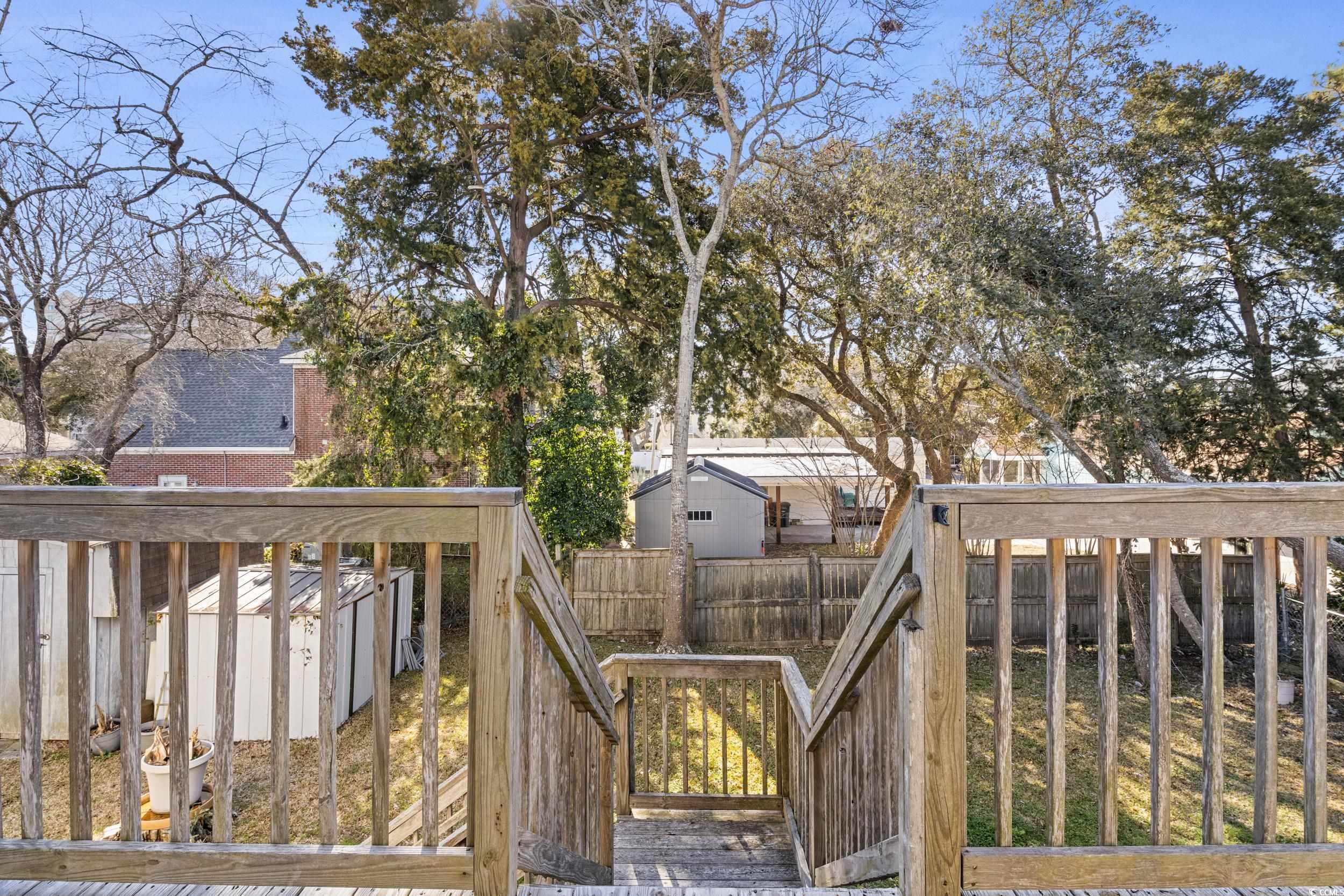 2005 Havens Dr. Property Photo 19