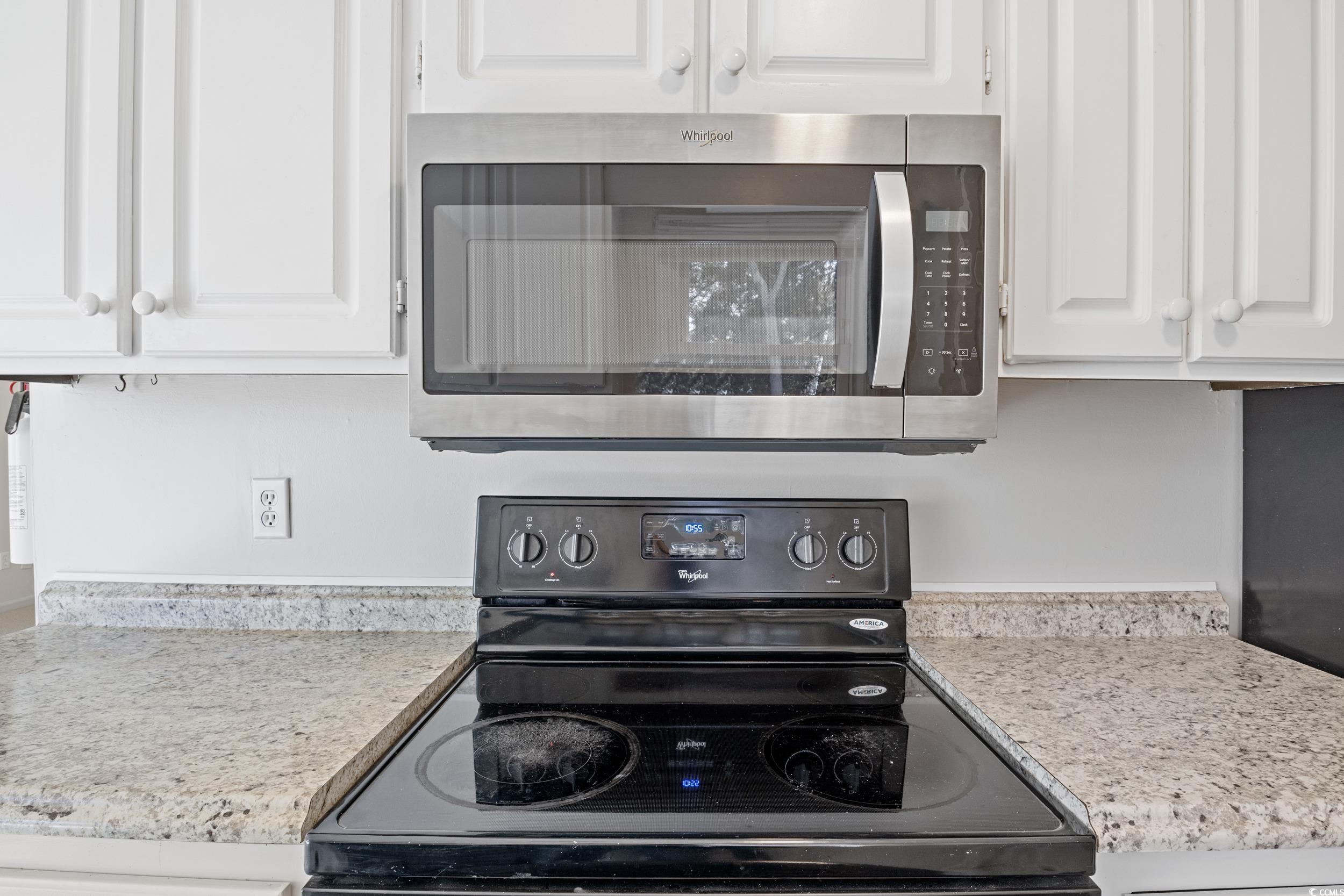 2005 Havens Dr. Property Photo 22