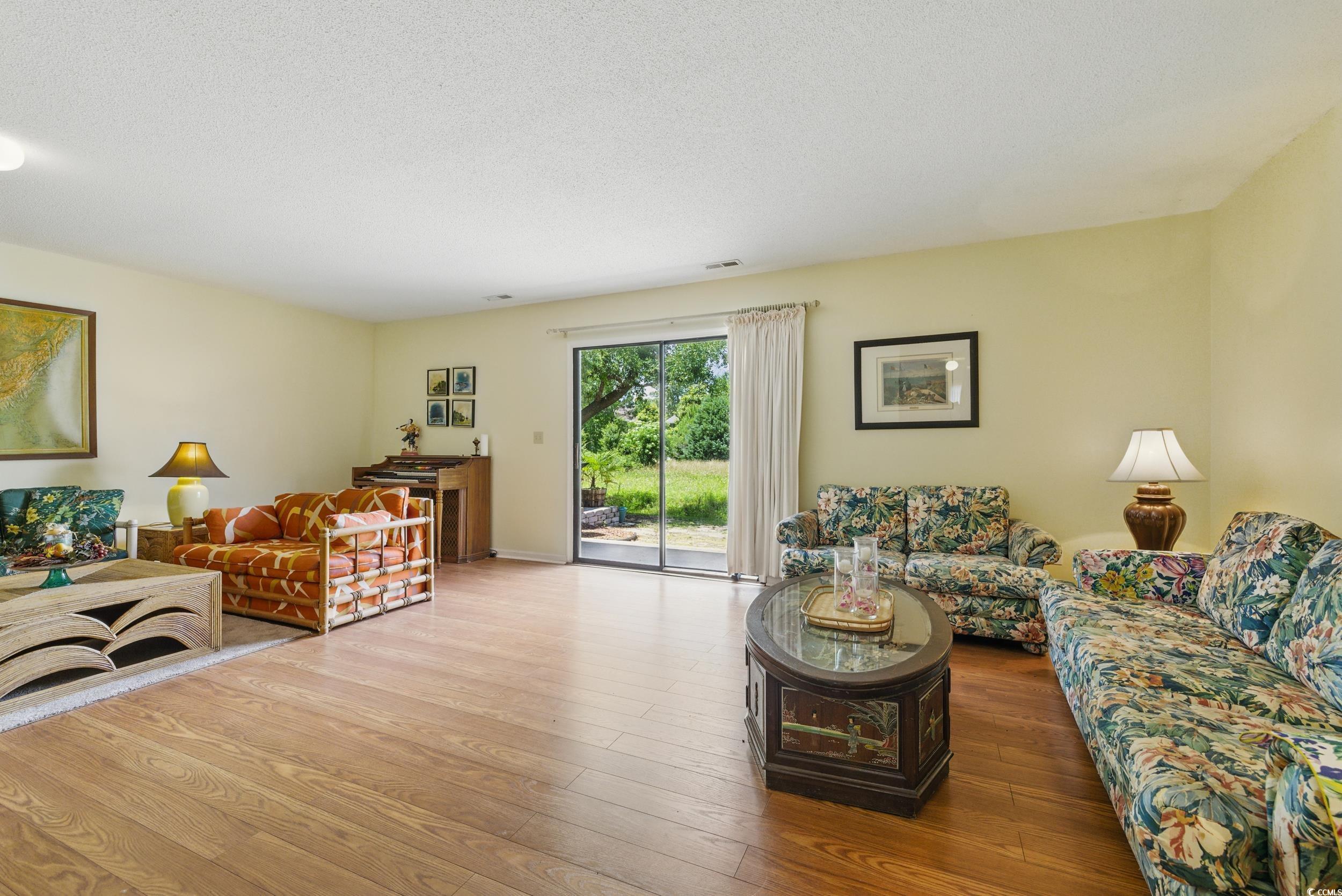 951 Plantation Dr. Property Photo 5