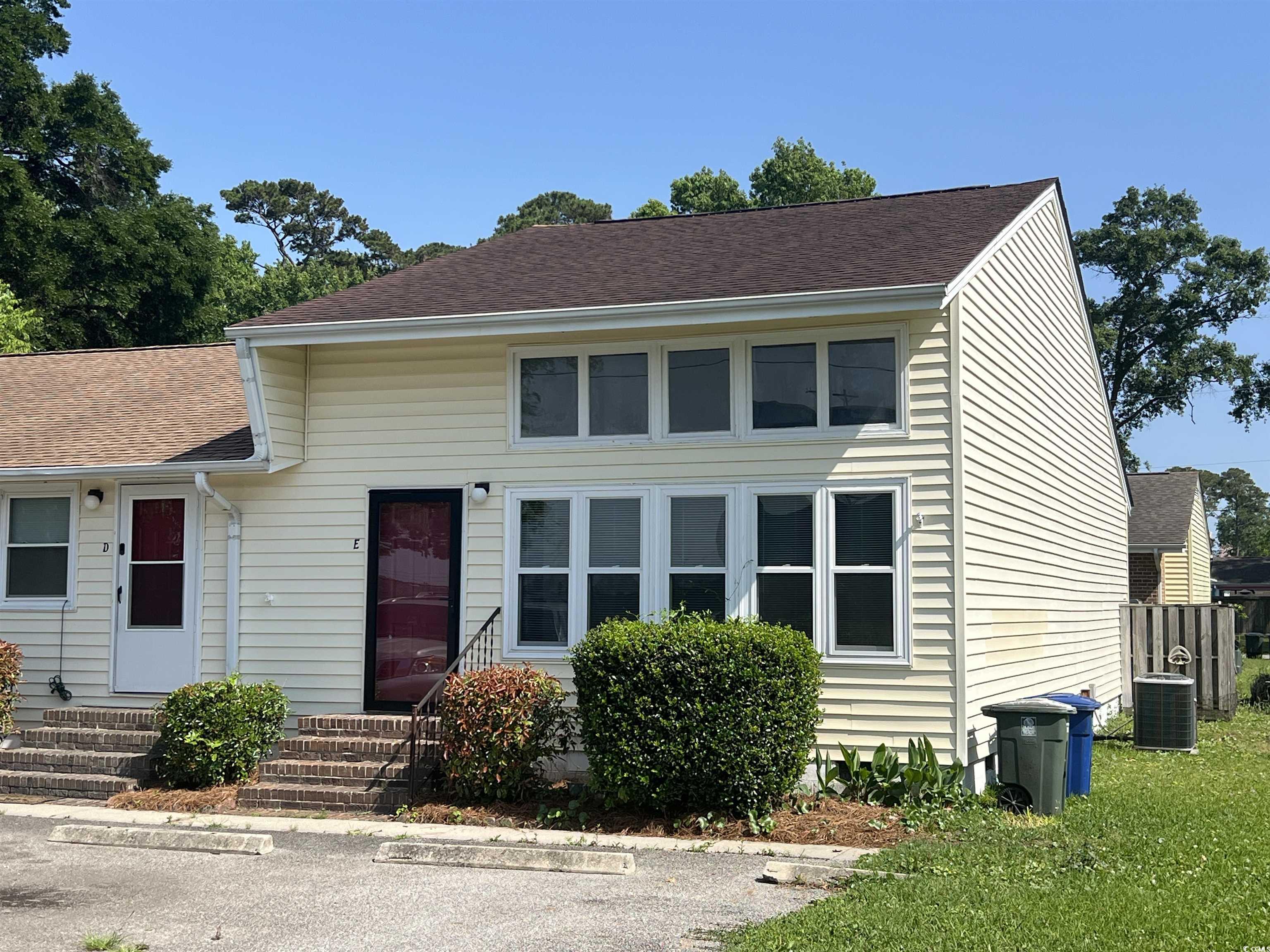 2801 Terminal St. Property Photo