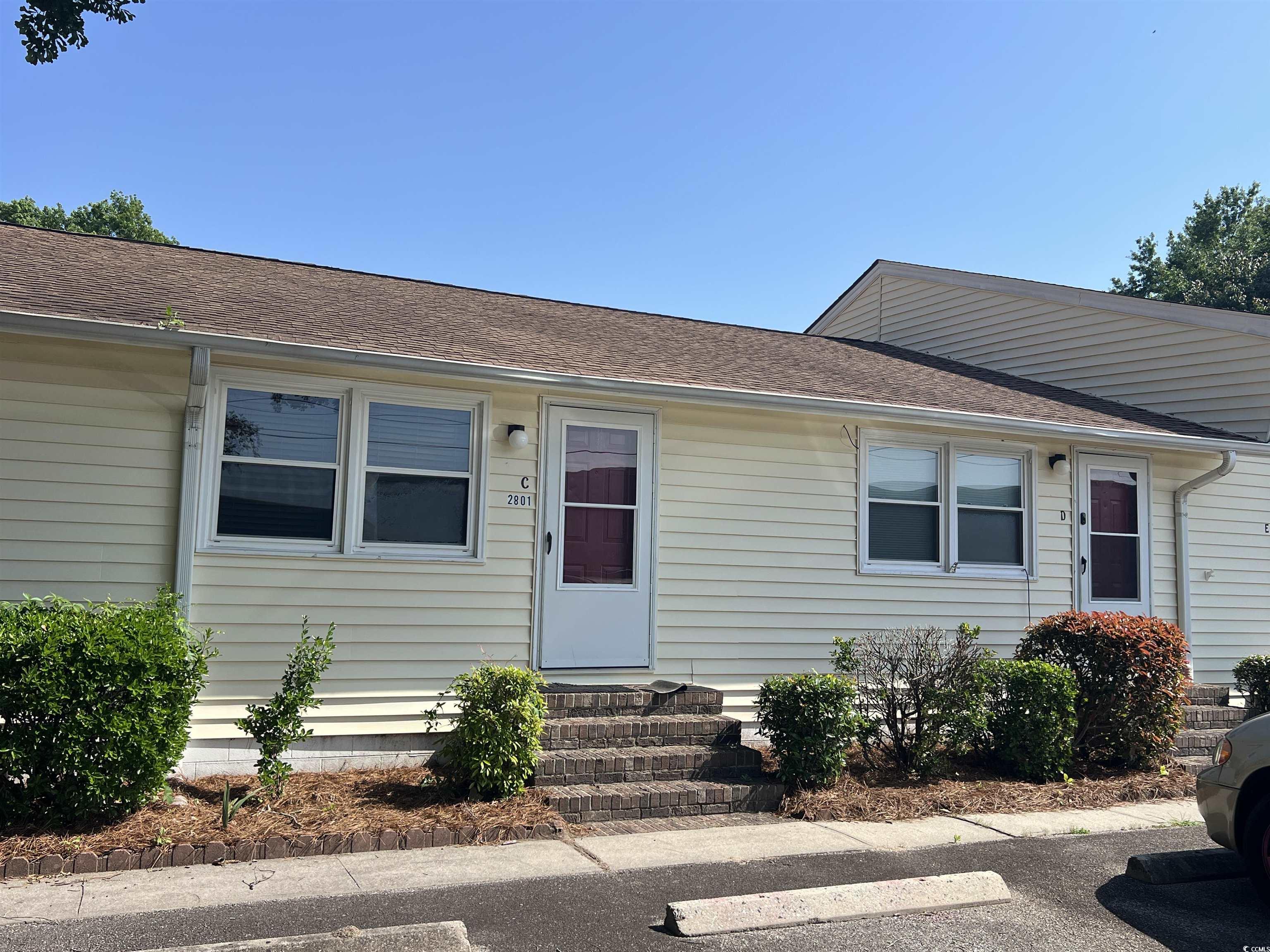 2801 Terminal St. Property Photo