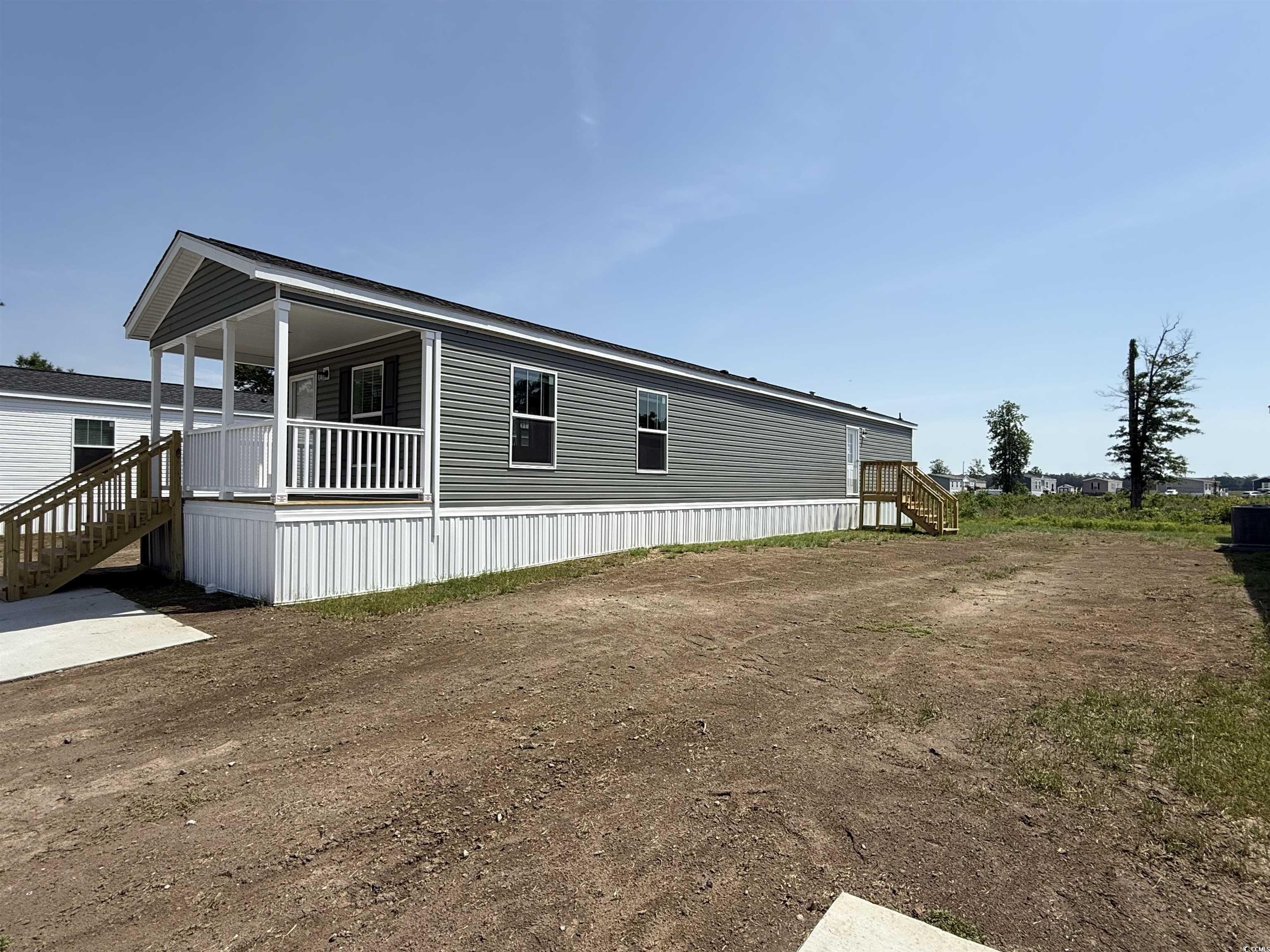 516 King Air Ct Property Photo