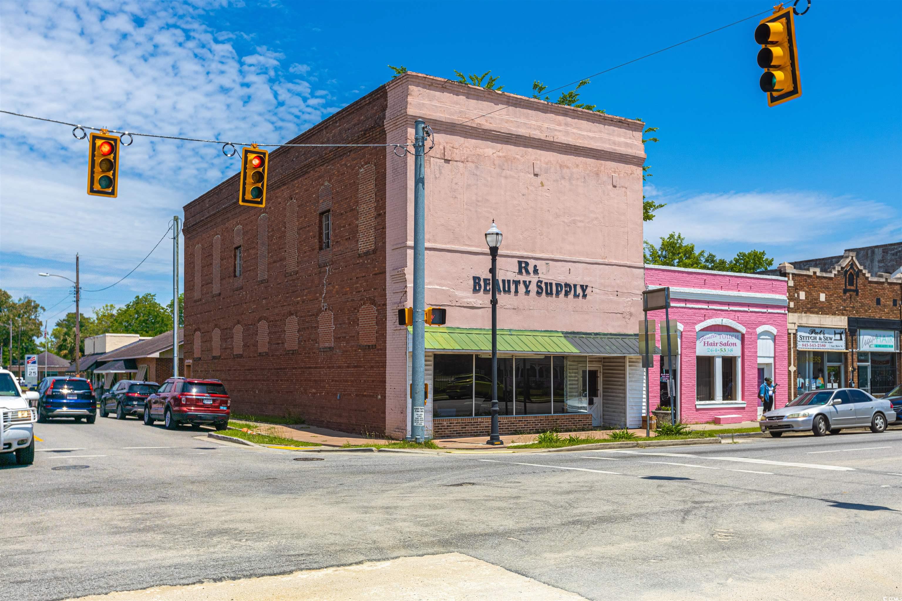 1 E Main St. Property Photo