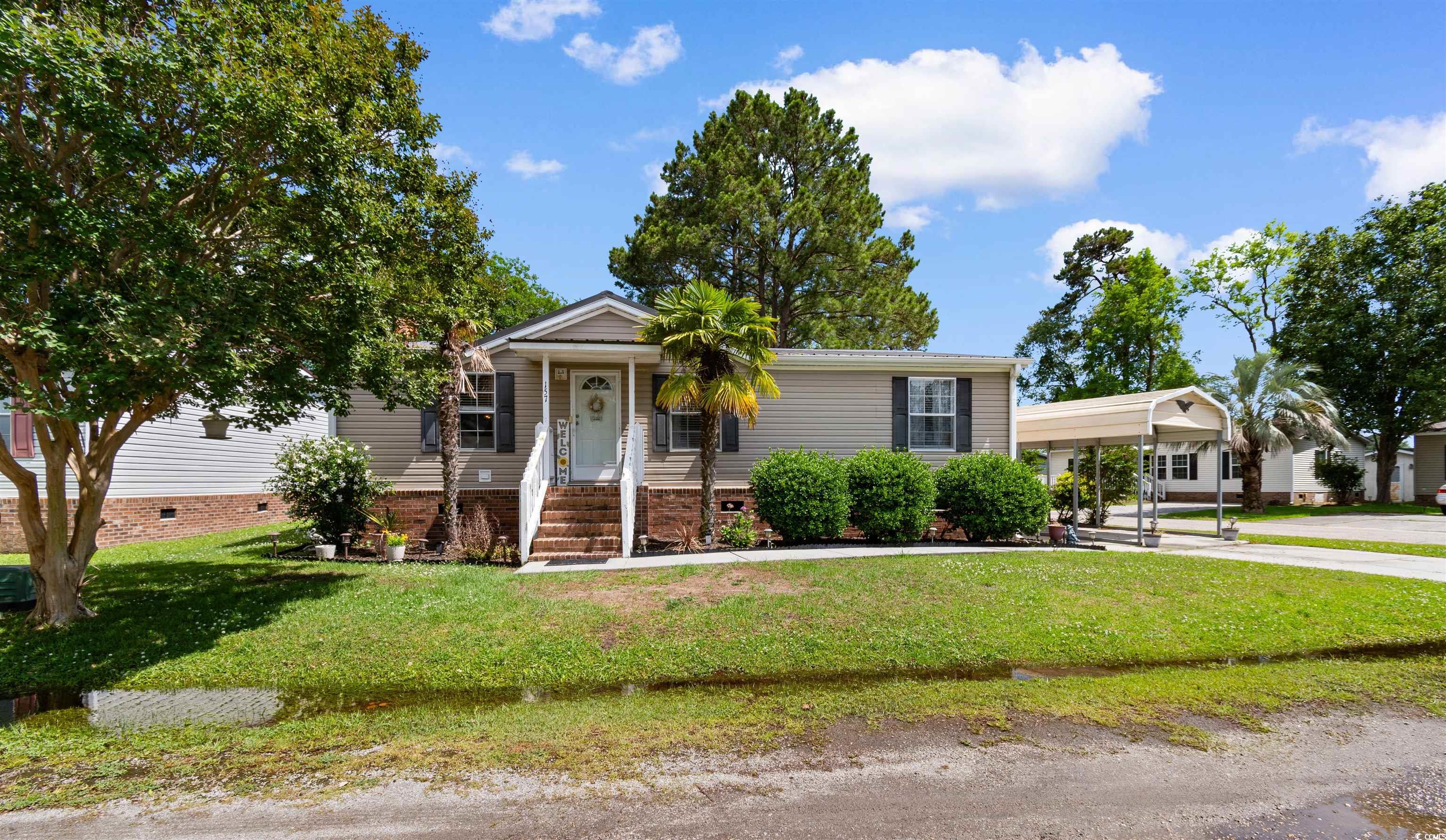157 Kings Dr. Property Photo