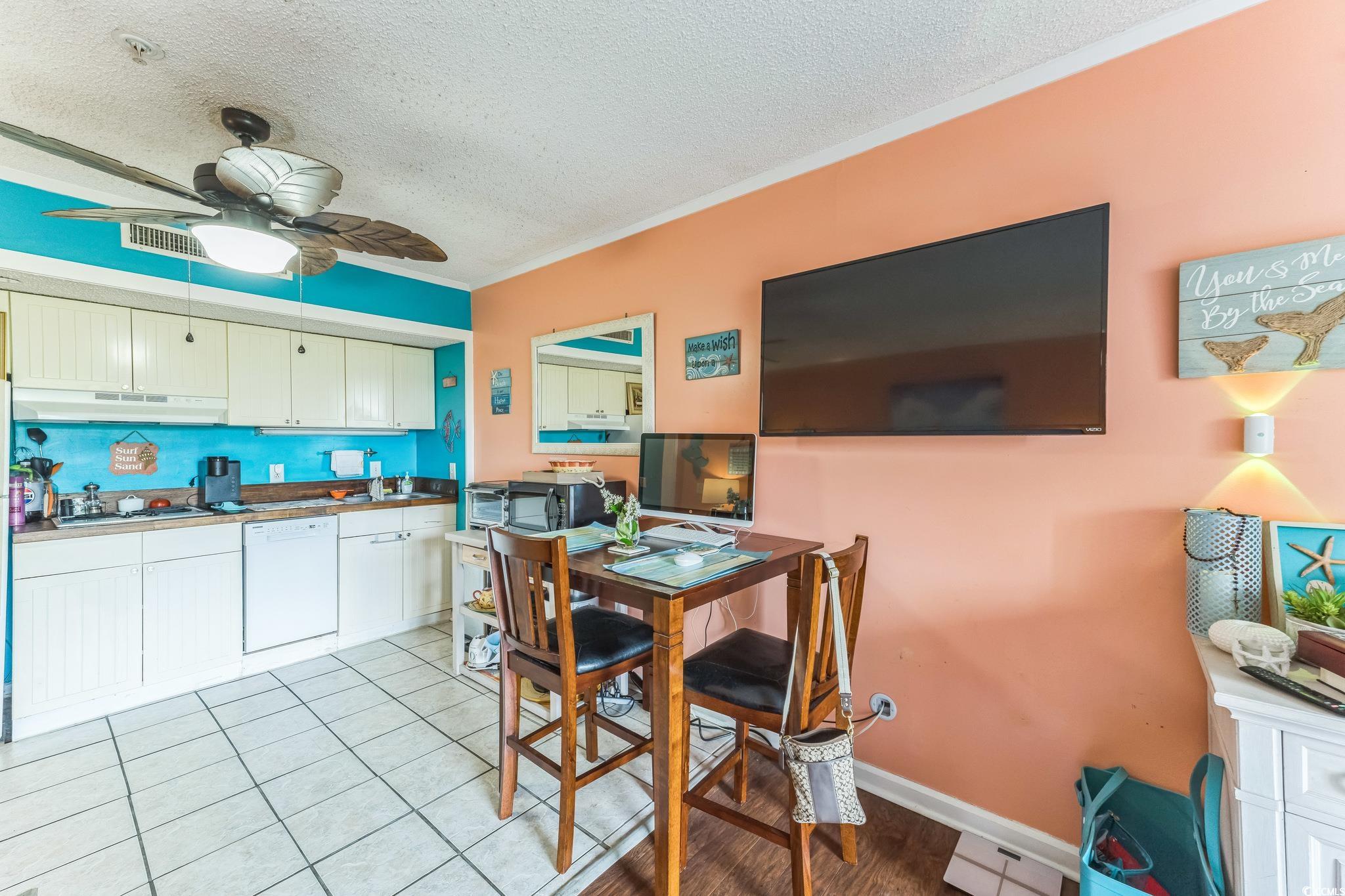 415 Ocean Creek Dr. Property Photo 8