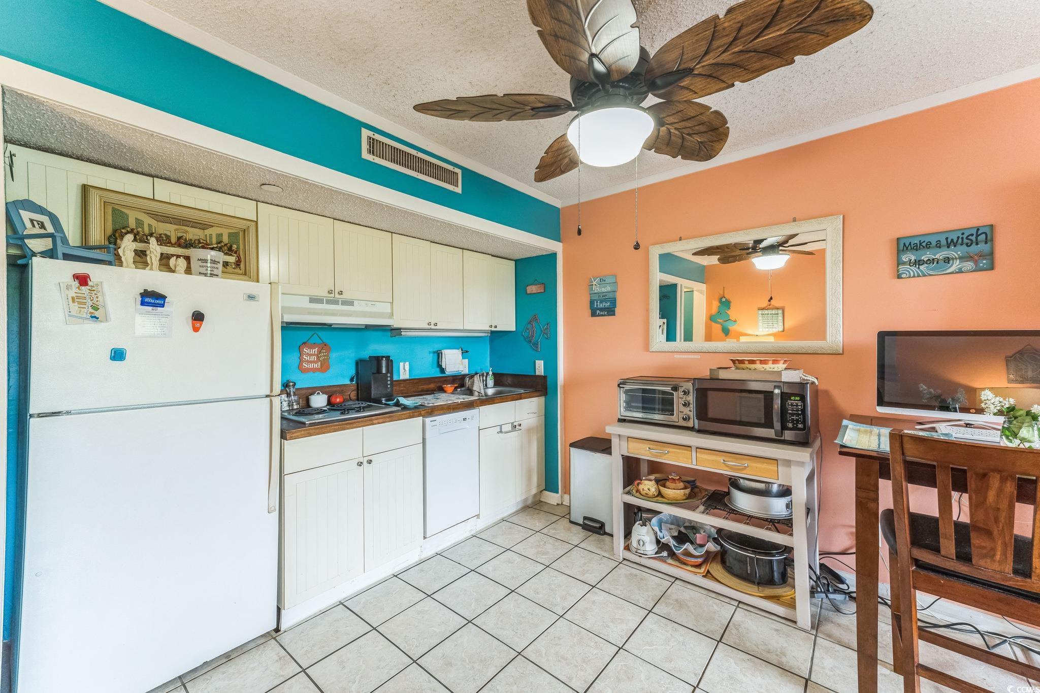 415 Ocean Creek Dr. Property Photo 11