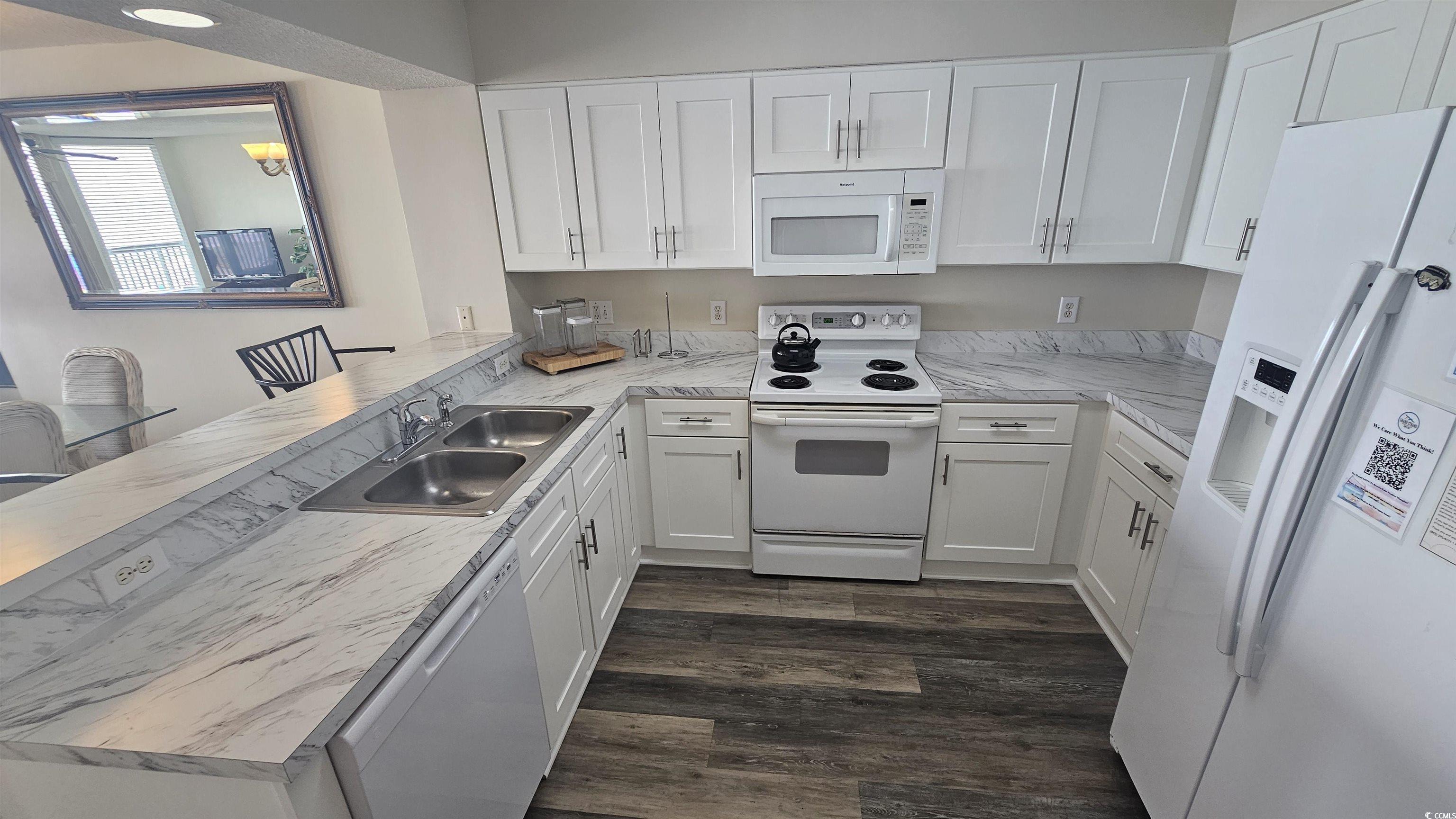 102 N Ocean Blvd. Property Photo 15