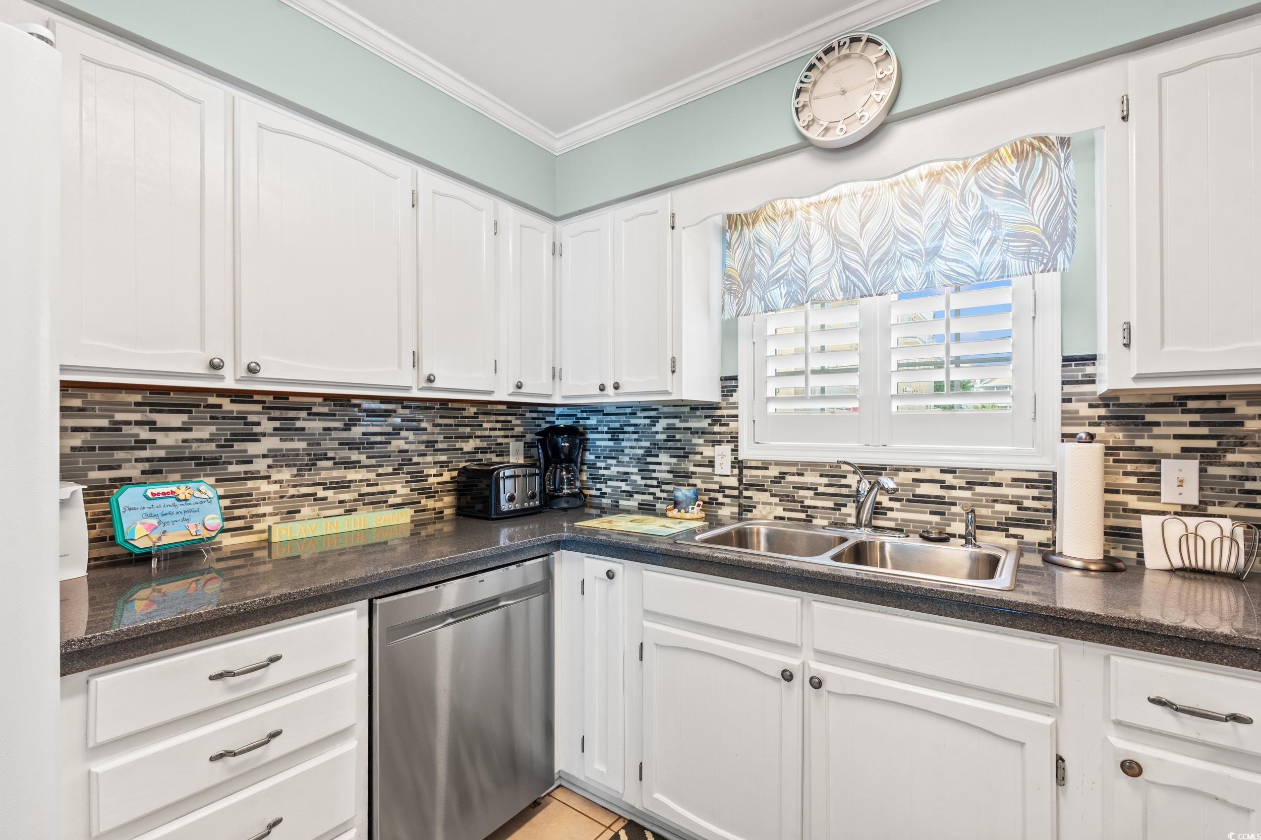 7403 N Ocean Blvd. Property Photo 12