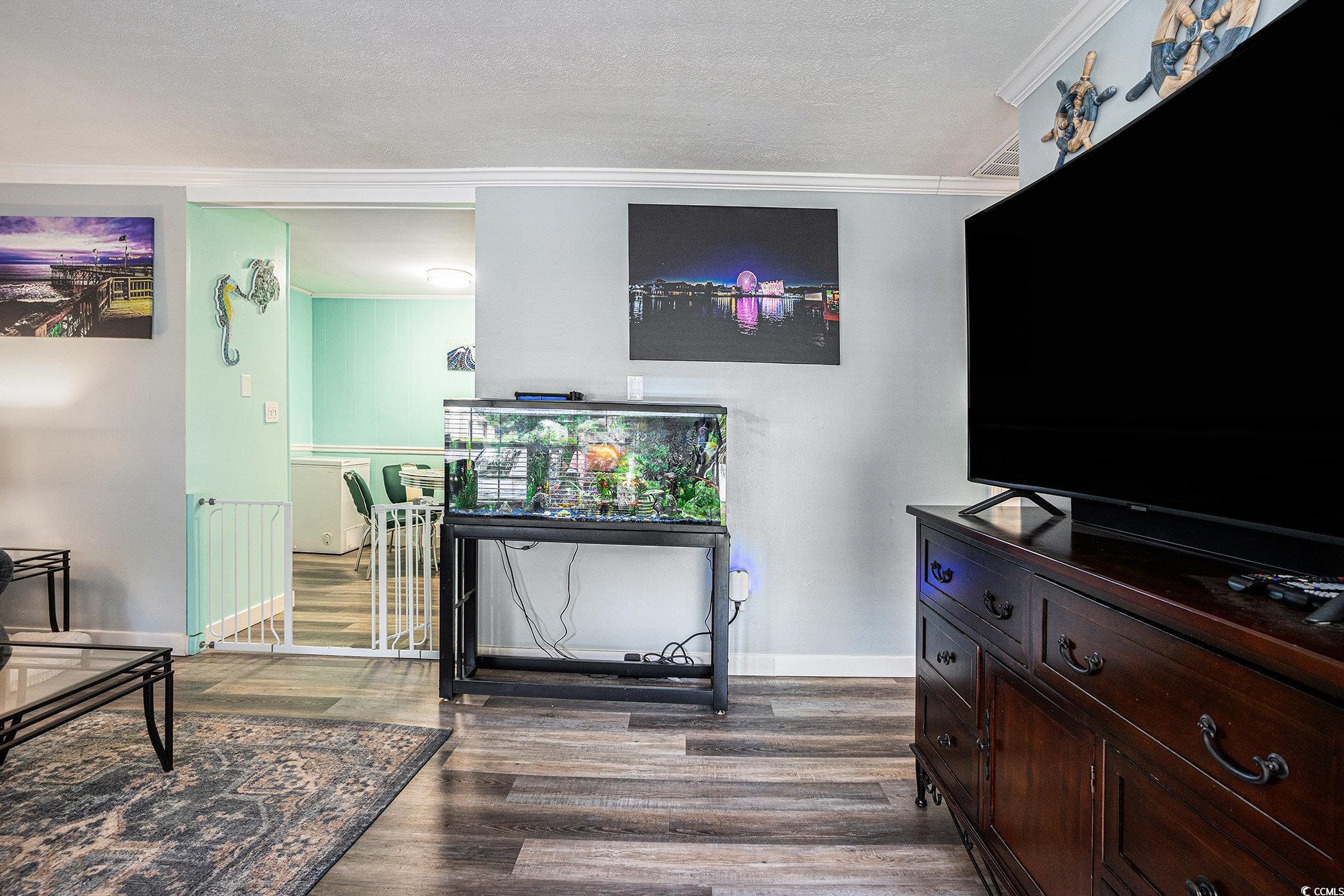 1205 King St. Property Photo 5
