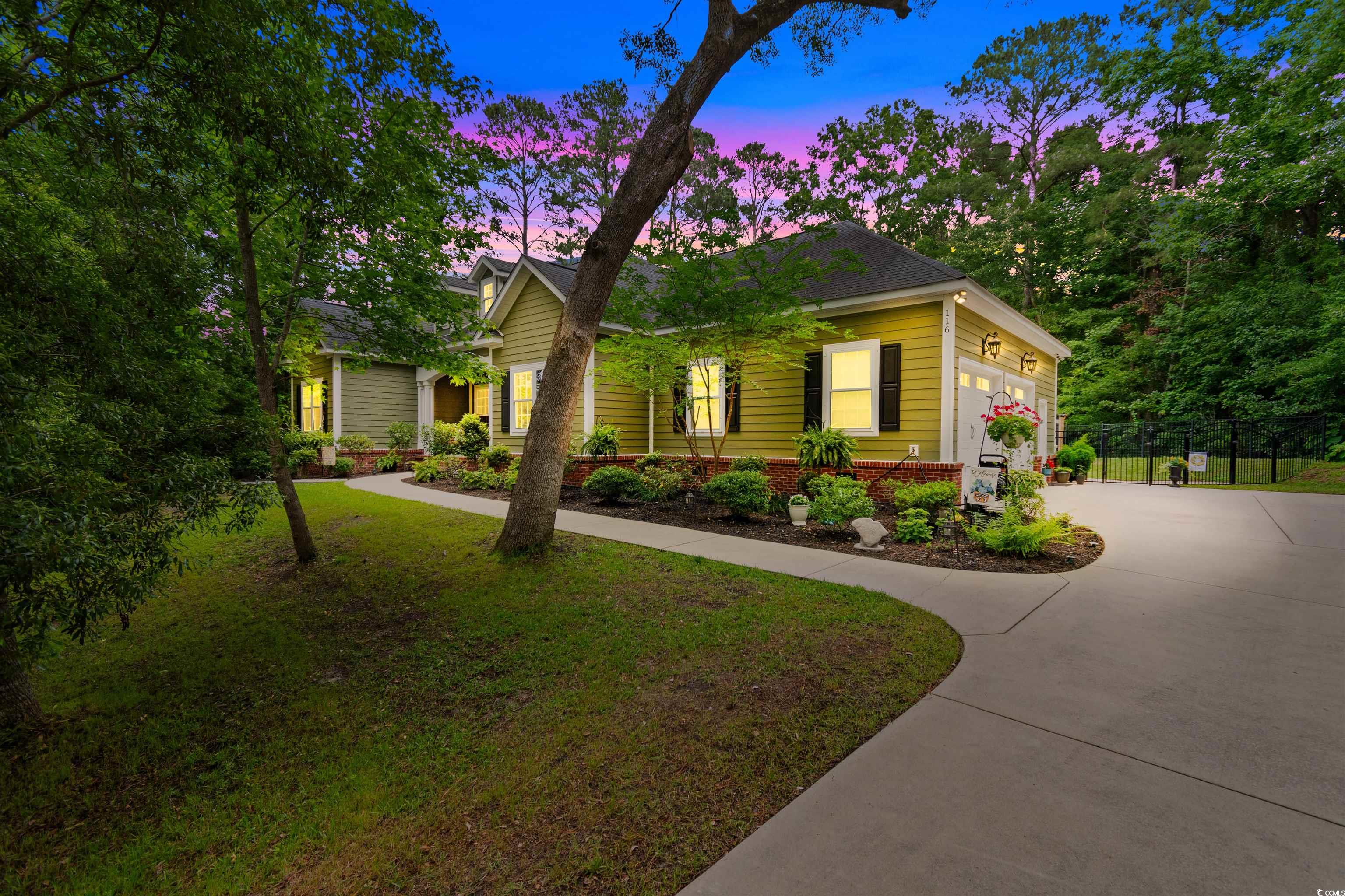 116 Chapel Ridge Circle