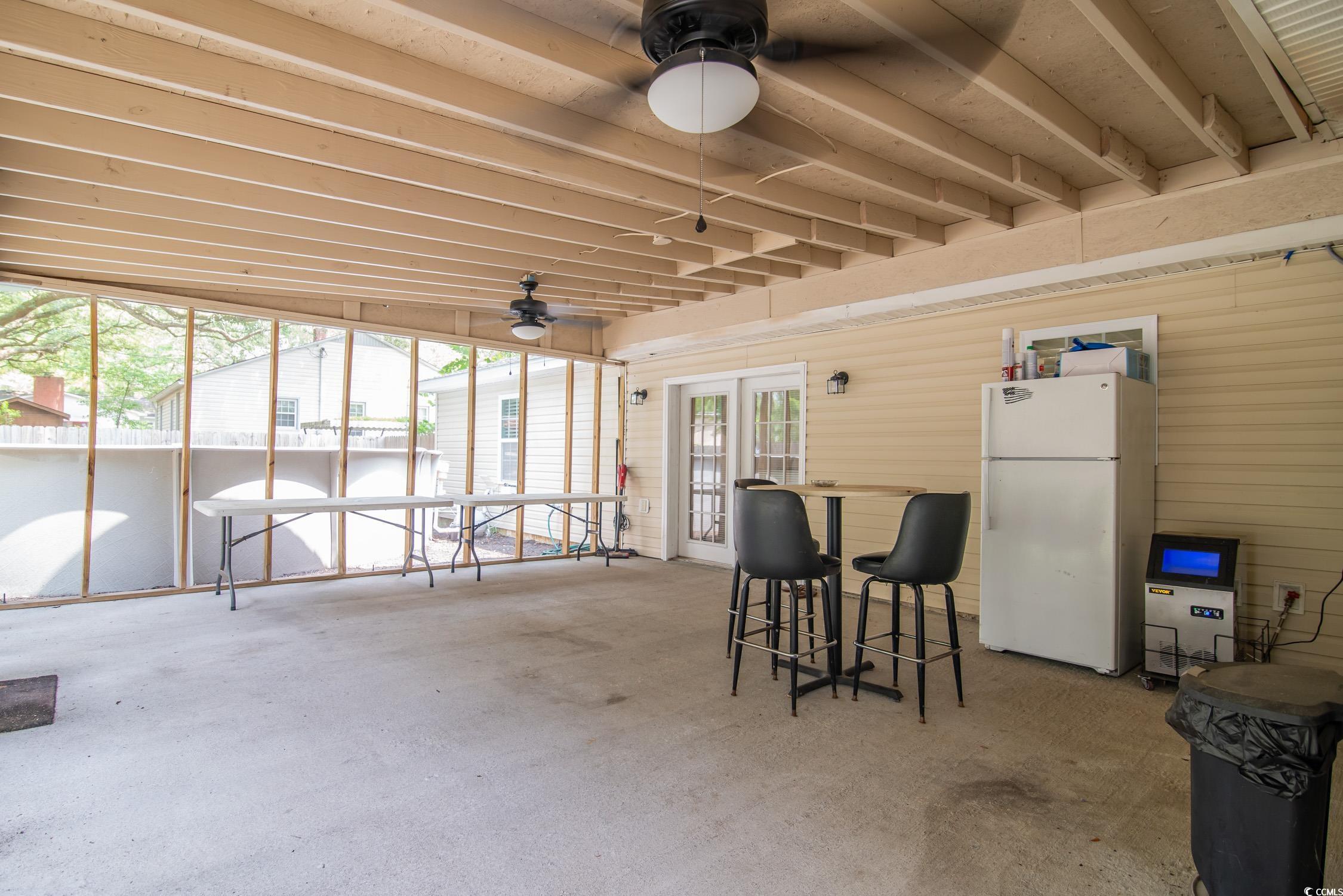 2510 Redwood St. Property Photo 22