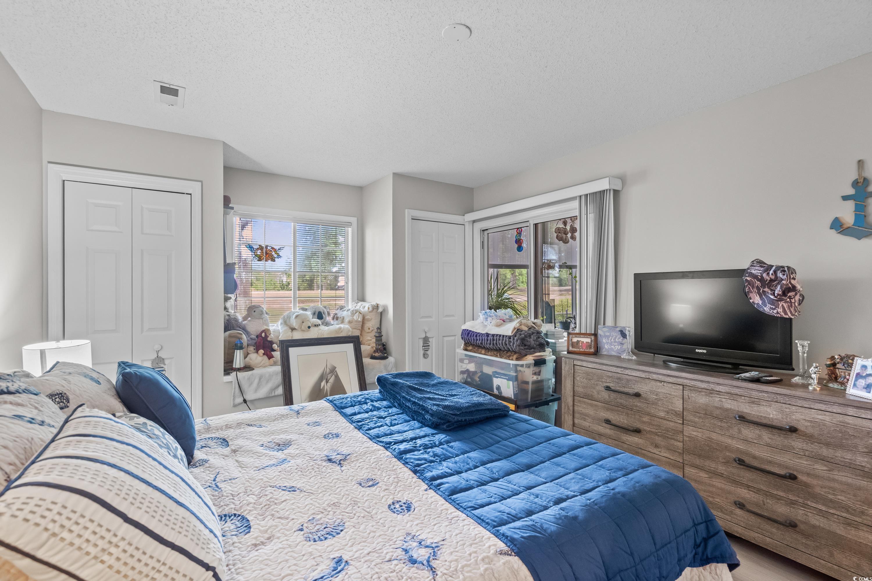 4648 Greenbriar Dr. Property Photo 21