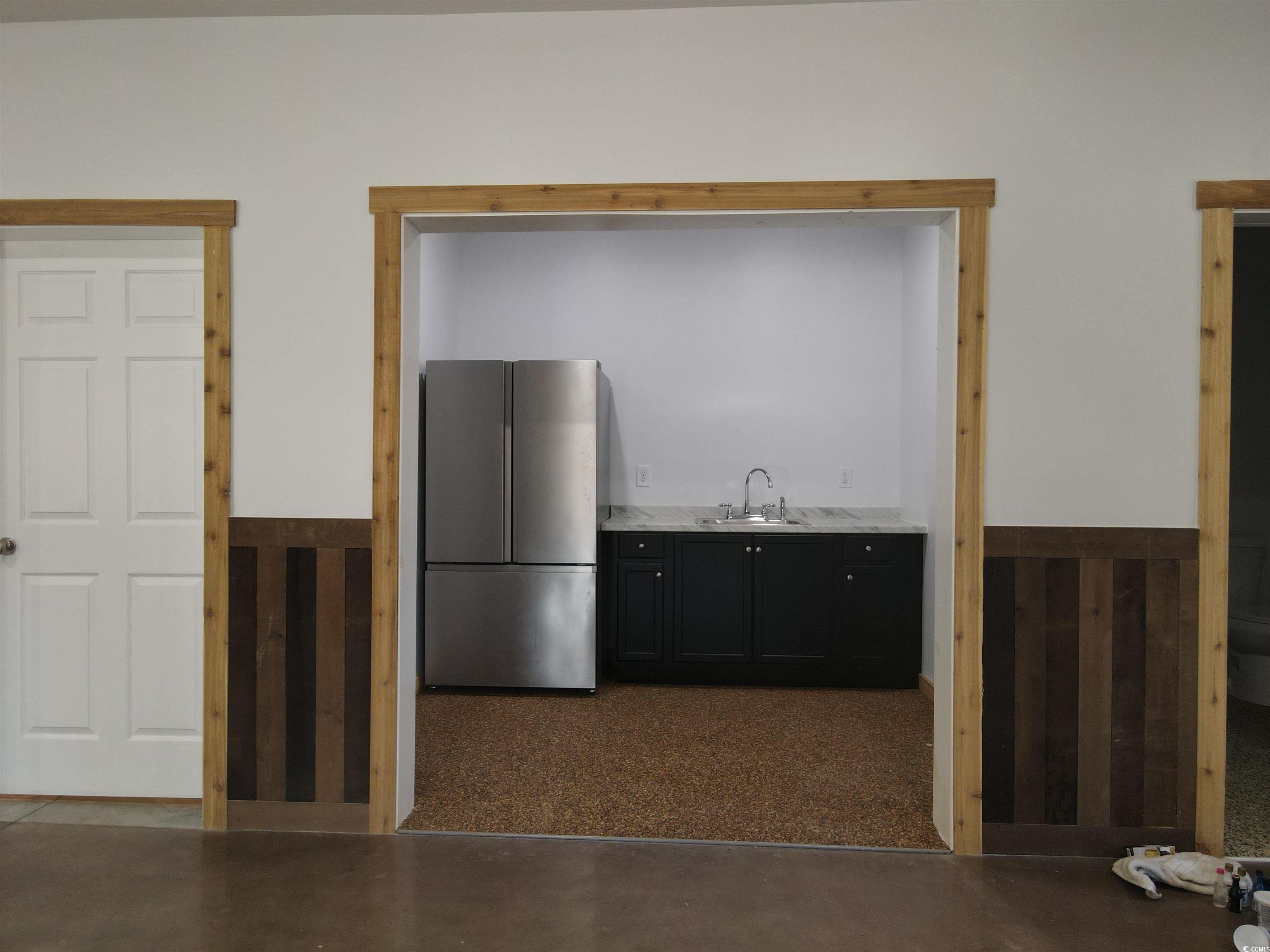 1582 American Way Property Photo 12