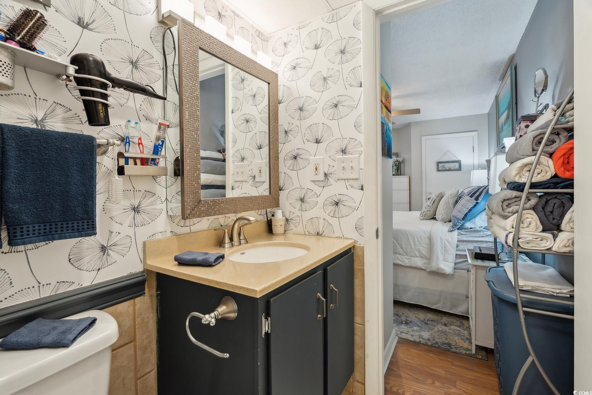 1210 N Waccamaw Dr. Property Photo 16