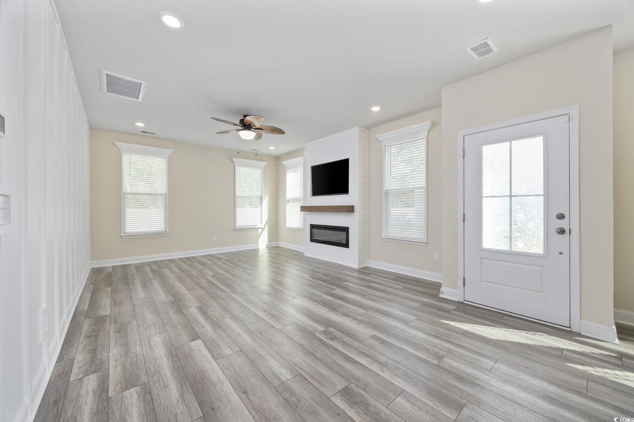 2475 Blue Crane Circle Property Photo 5