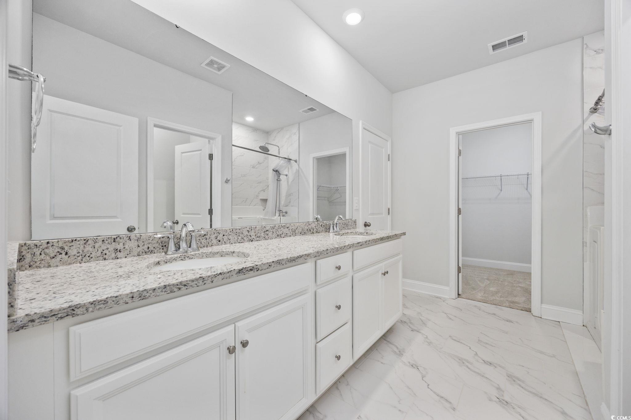 2475 Blue Crane Circle Property Photo 11