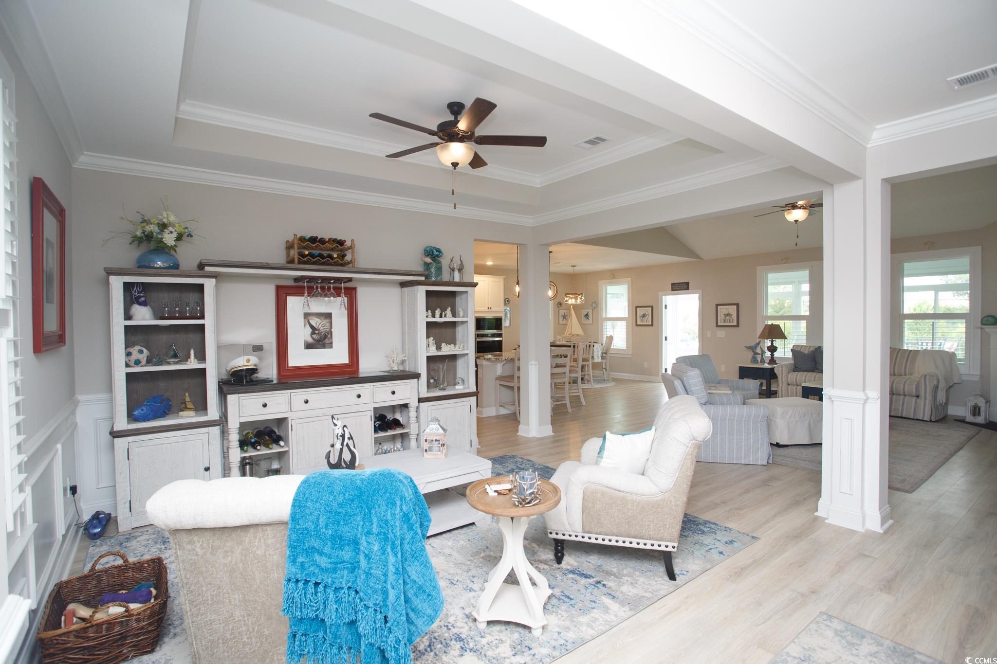 383 Mikita Dr. Property Photo 5