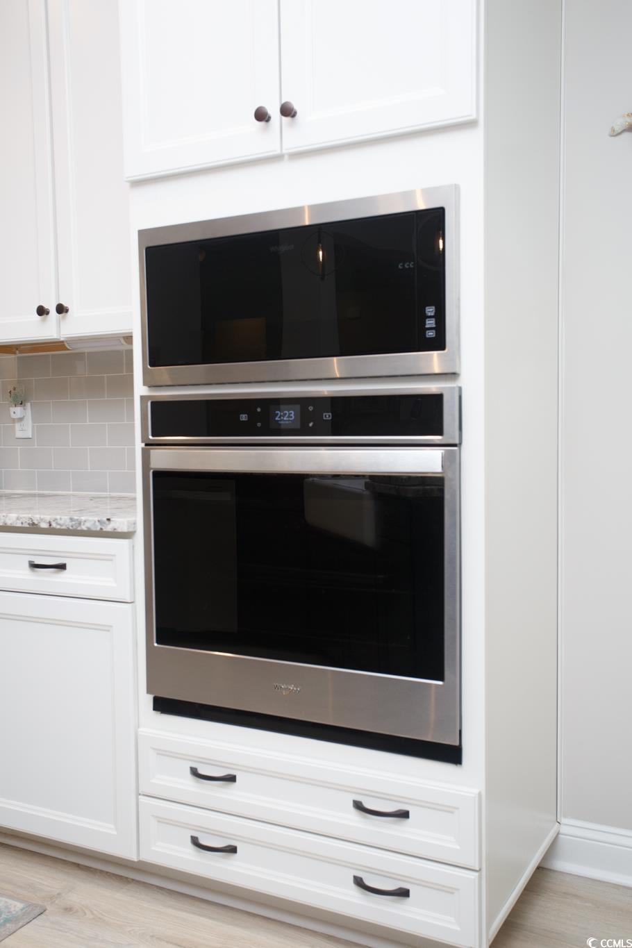 383 Mikita Dr. Property Photo 13