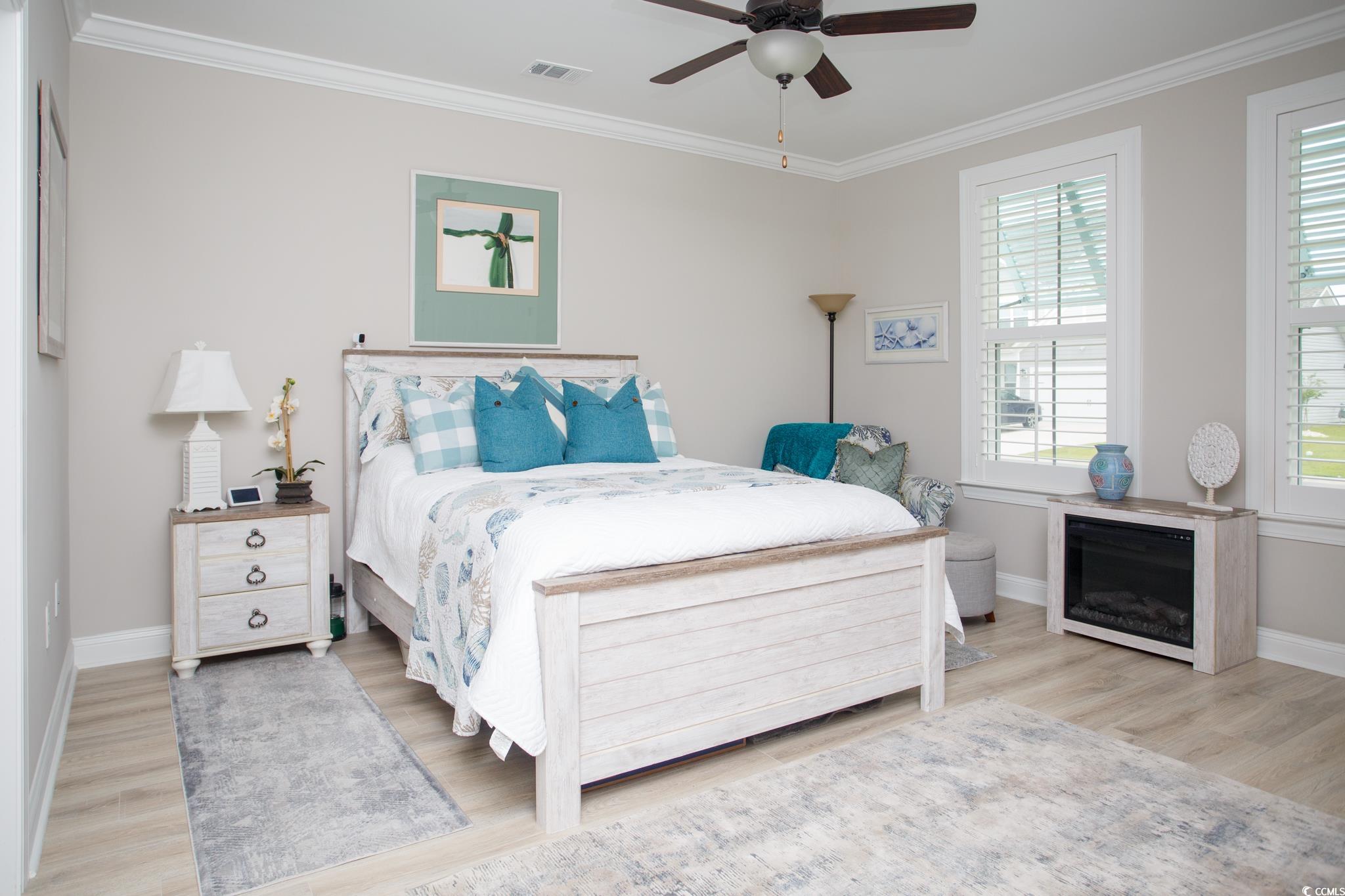 383 Mikita Dr. Property Photo 22