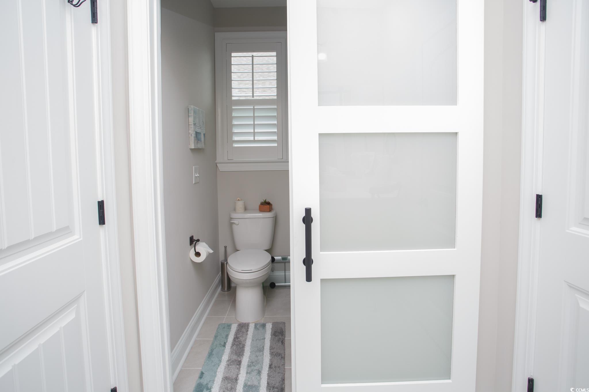 383 Mikita Dr. Property Photo 23