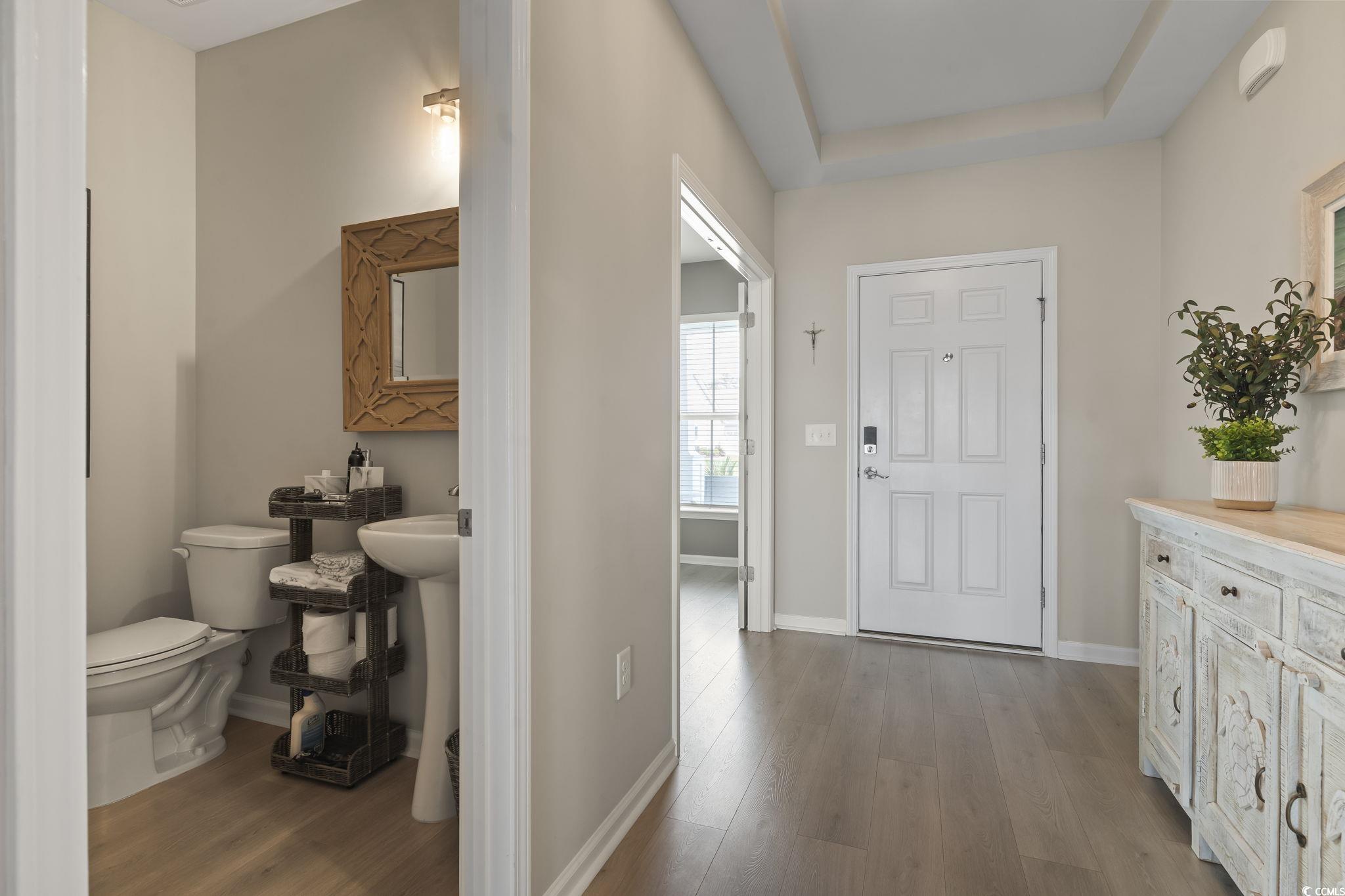2572 Brescia St. Property Photo 9