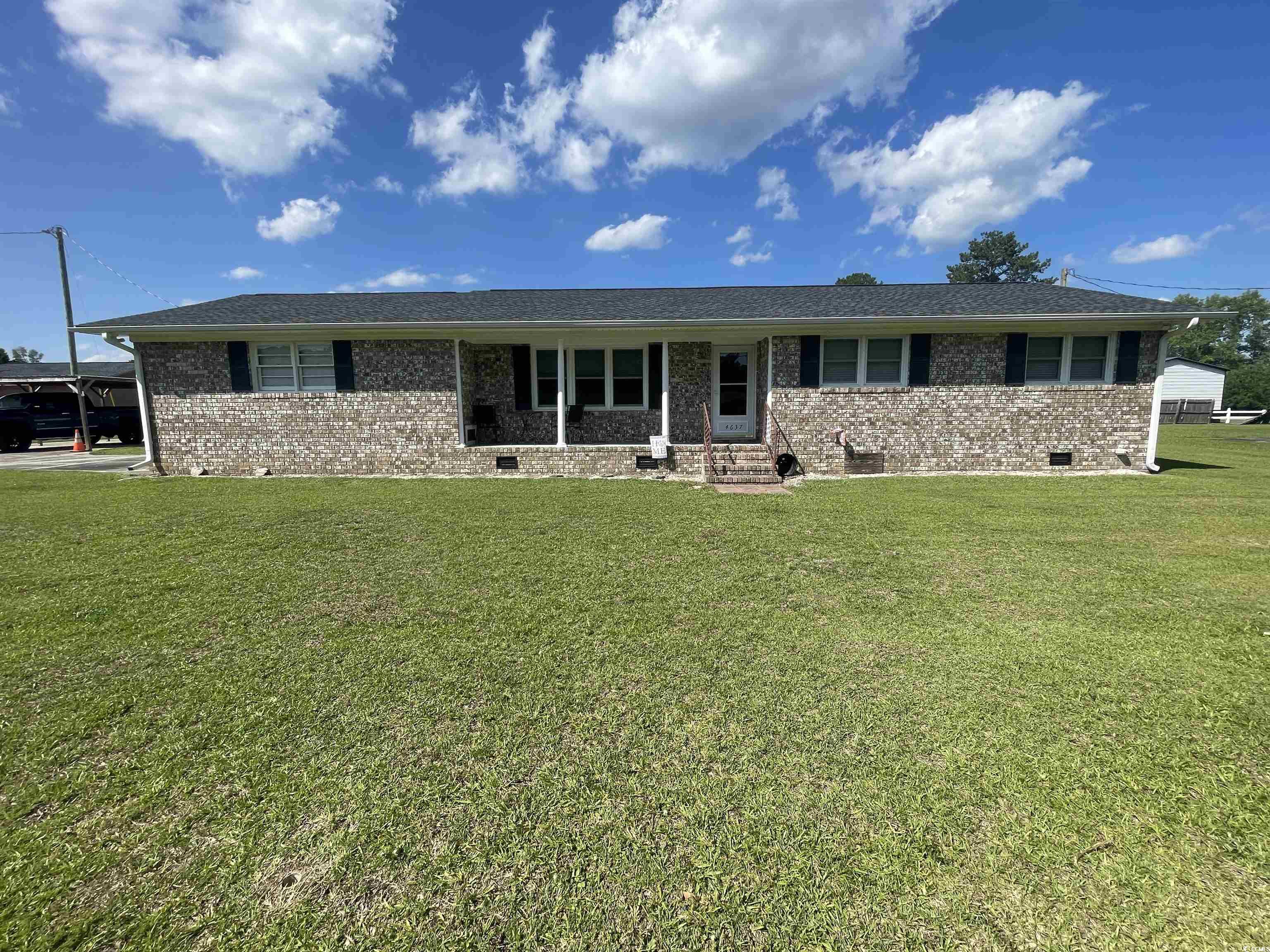 4637 Dogwood St. Property Photo 1