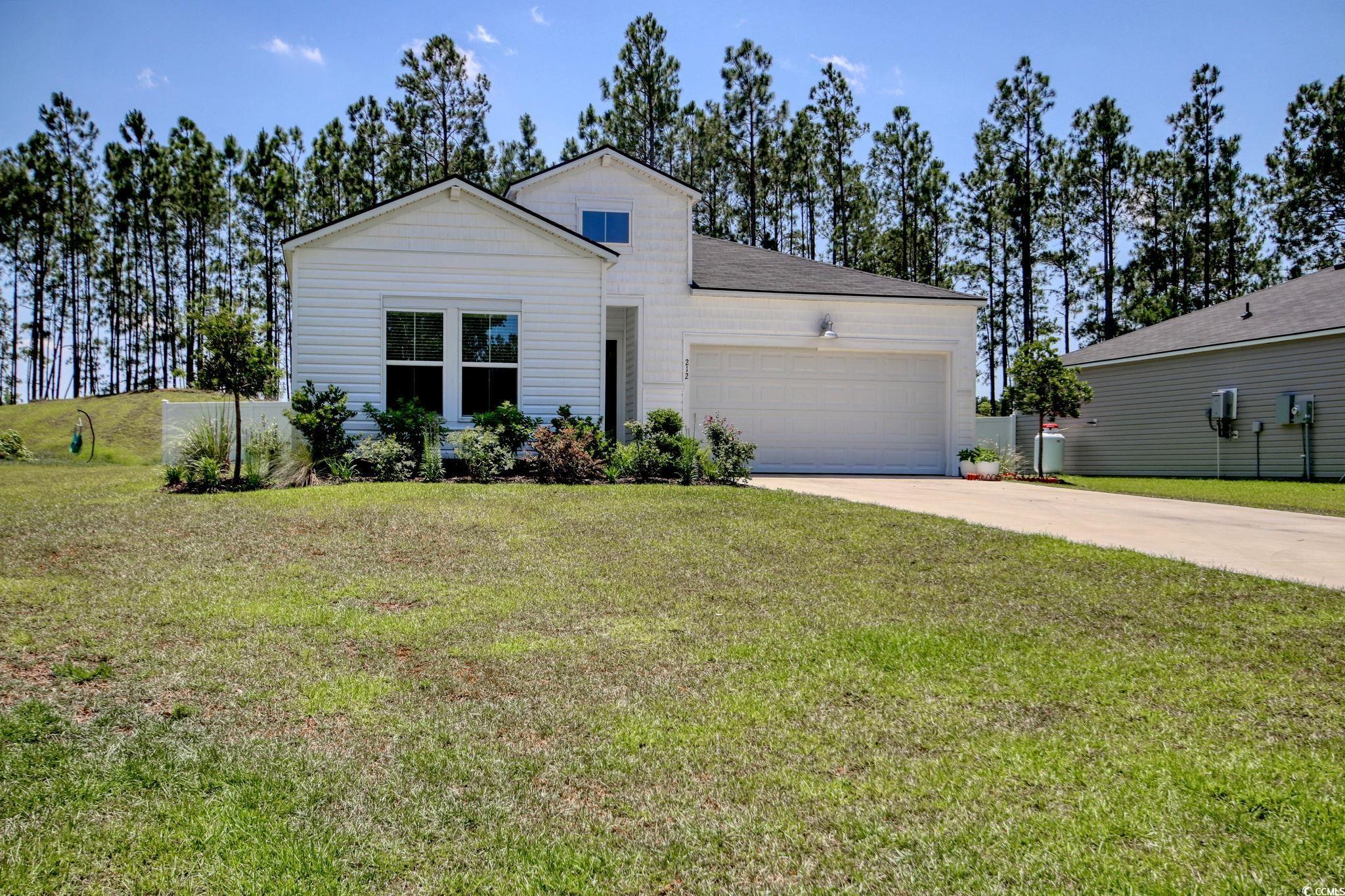 212 Carolina Lakes Blvd. Property Photo 1