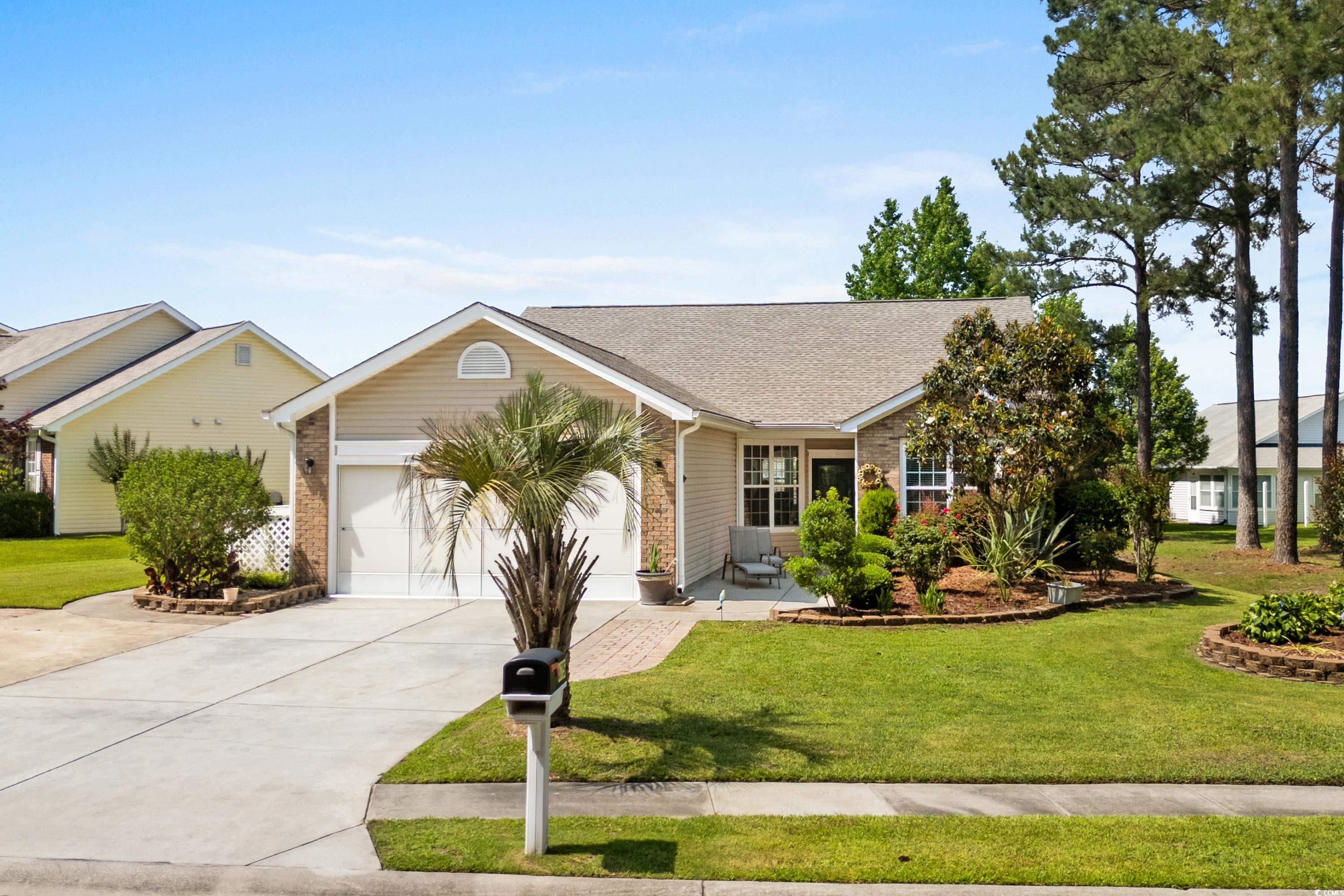 675 Vermillion Dr. Property Photo 1