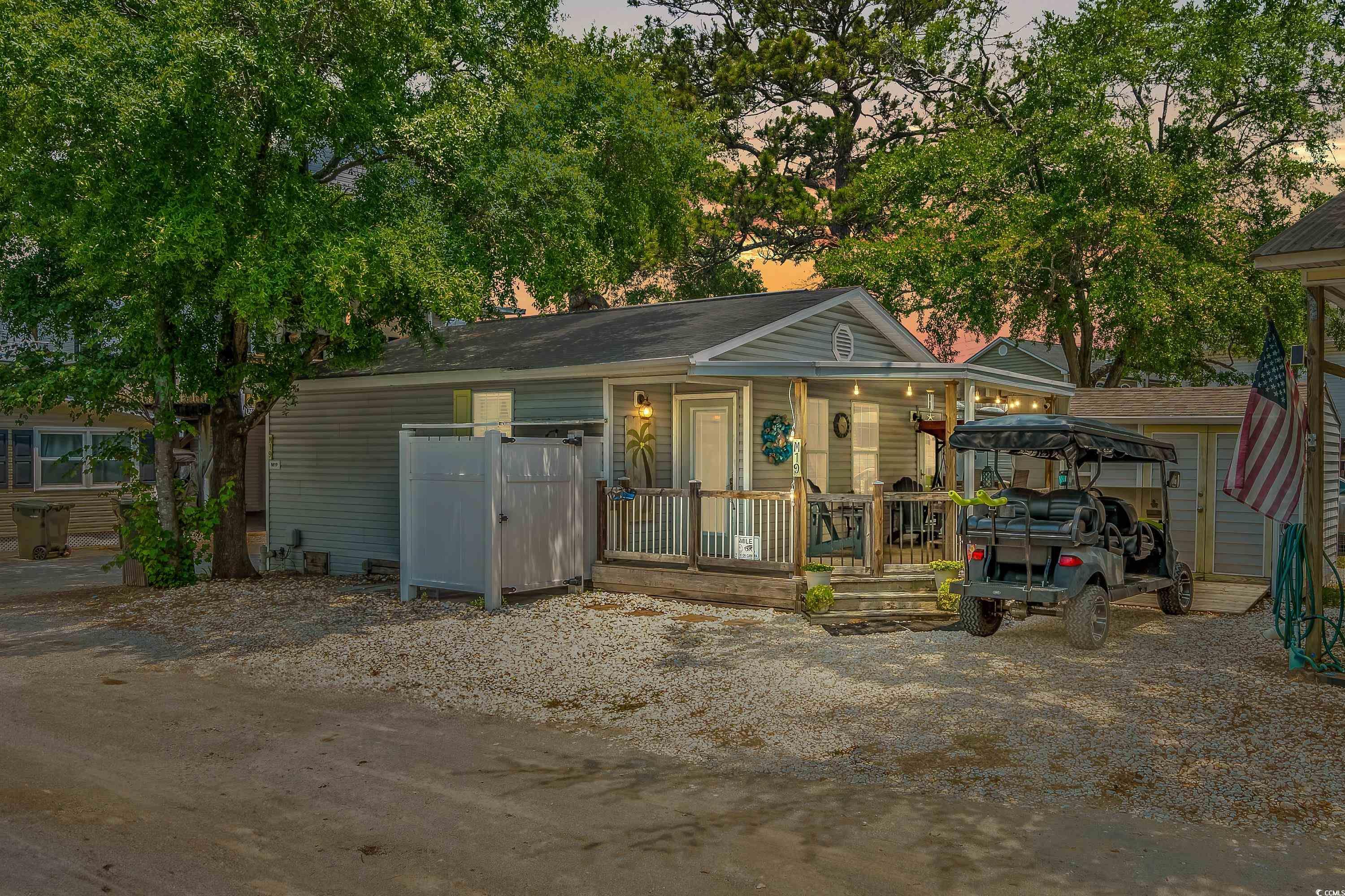 6001-M19 S Kings Highway Property Photo 1