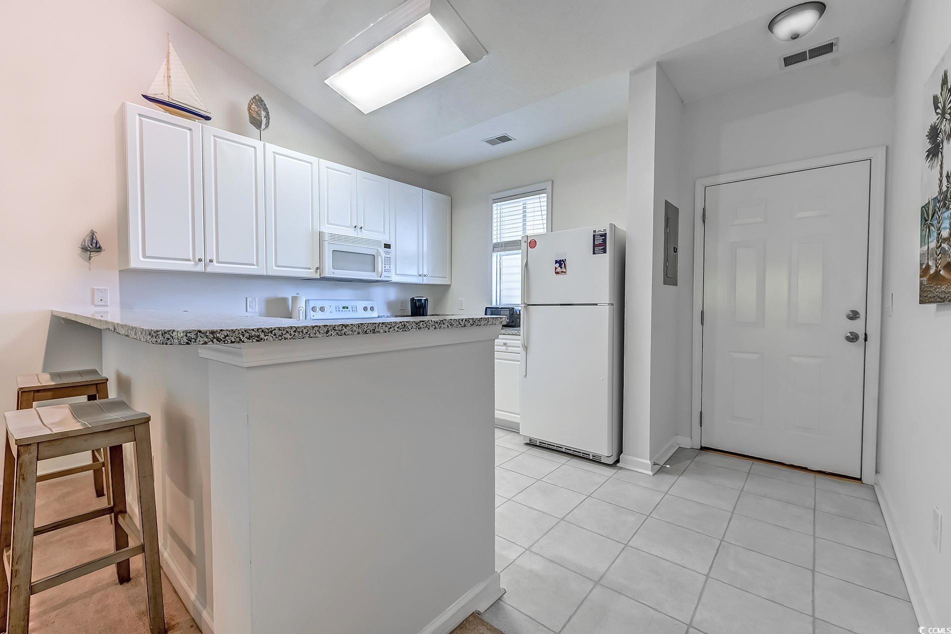 601 N Hillside Dr. Property Photo 22