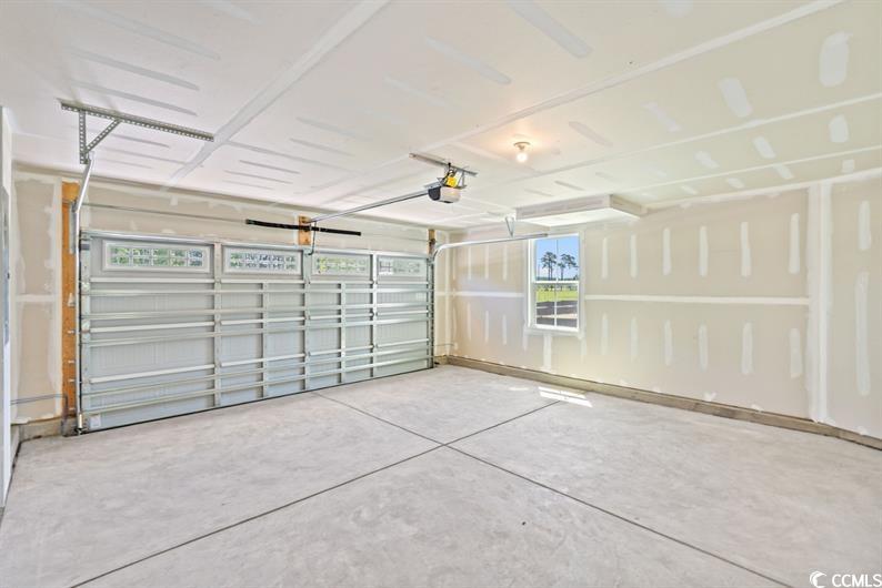 8027 Sterling Oaks Dr Property Photo 11