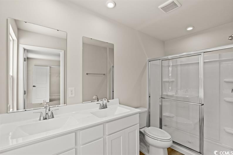 8031 Sterling Oaks Dr Property Photo 9
