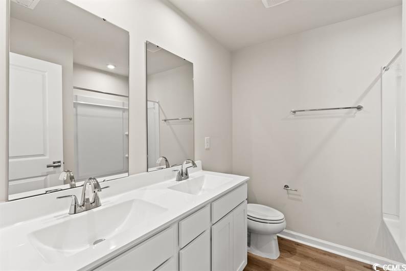 8031 Sterling Oaks Dr Property Photo 10