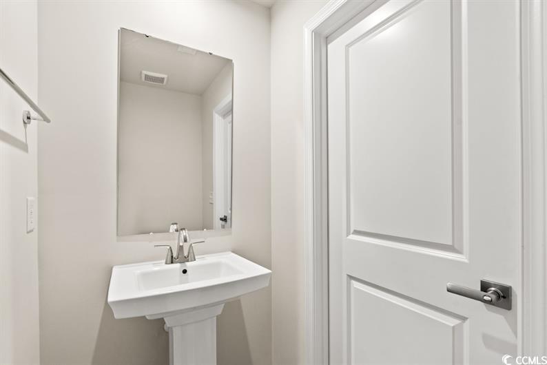 8031 Sterling Oaks Dr Property Photo 14