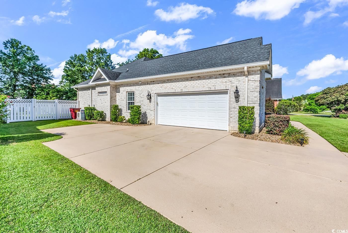 3736 Kingsley Dr. Property Photo 5