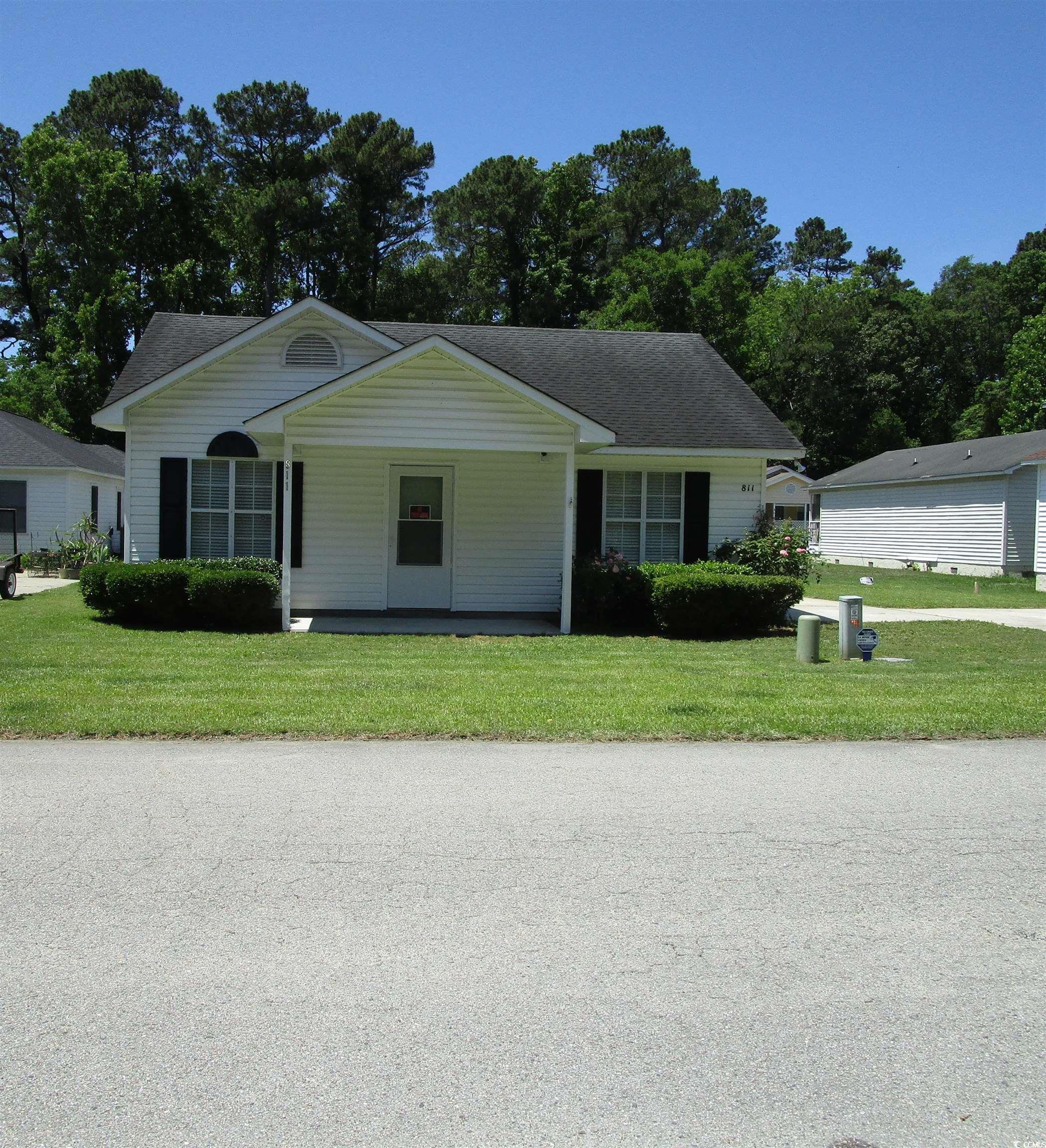811 Rogers Dr. Property Photo 1