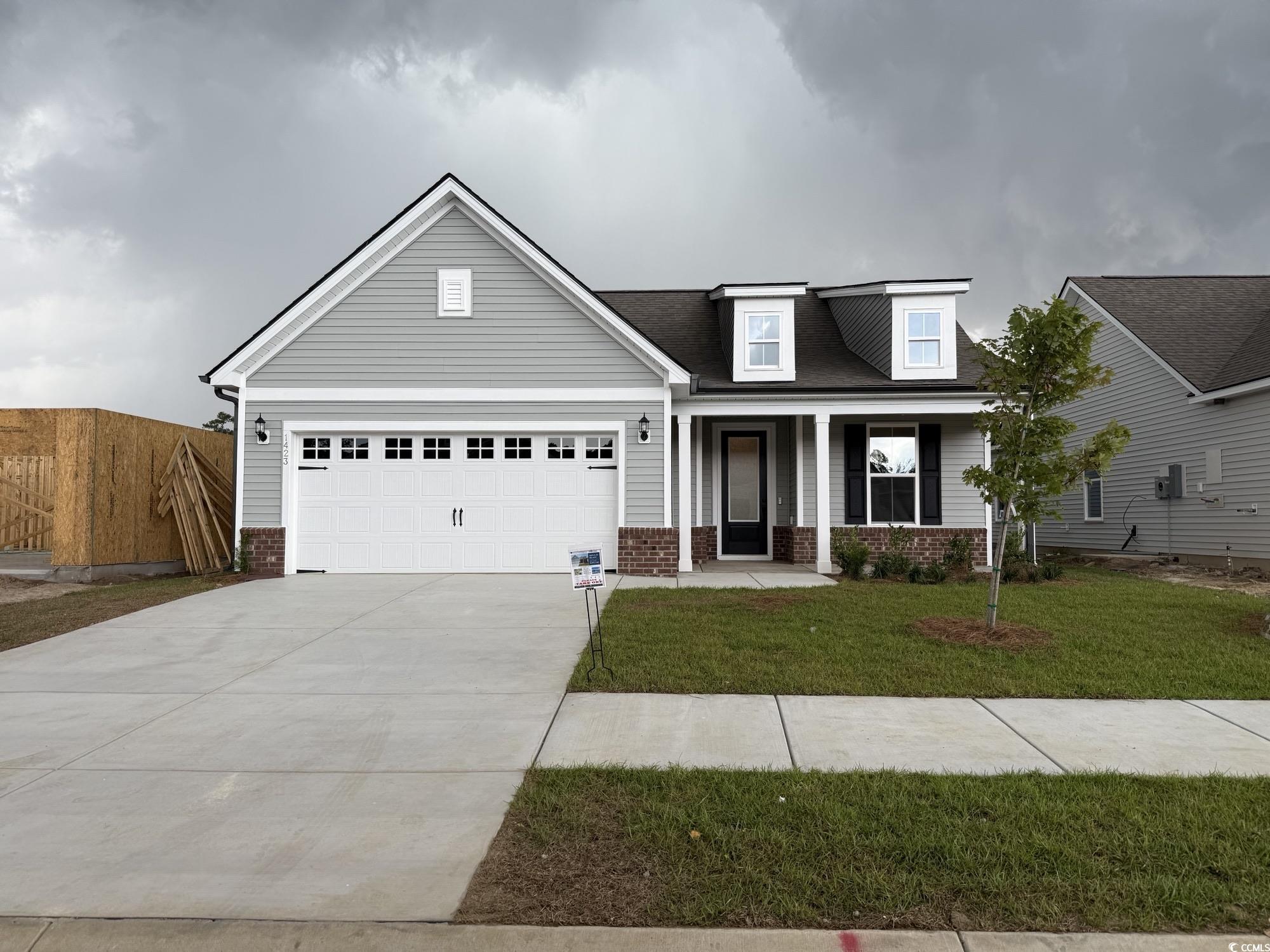1423 Winding Creek Way Property Photo