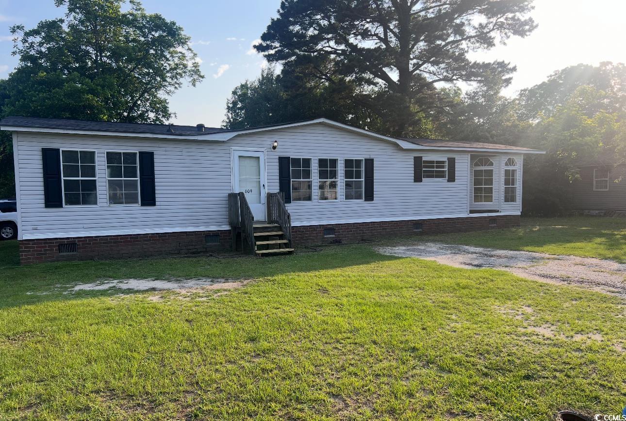 609 Weaver Rd. Property Photo 3