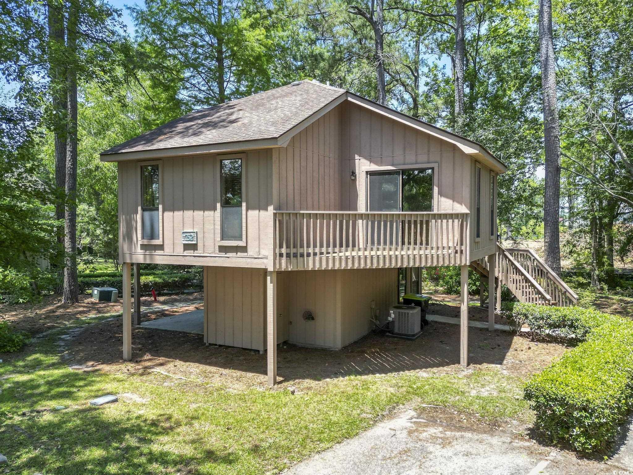 752 Tall Oaks Ct.