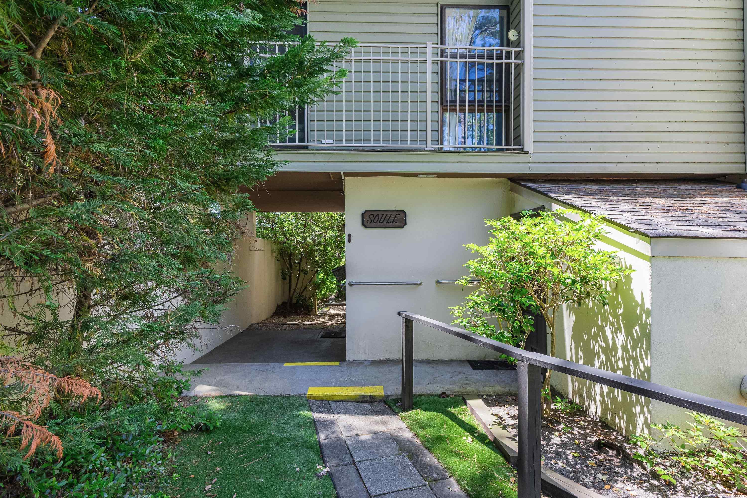 1 Gate 1 Property Photo 4