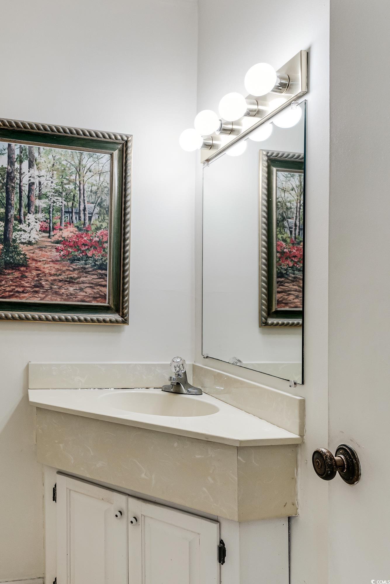 1 Gate 1 Property Photo 14