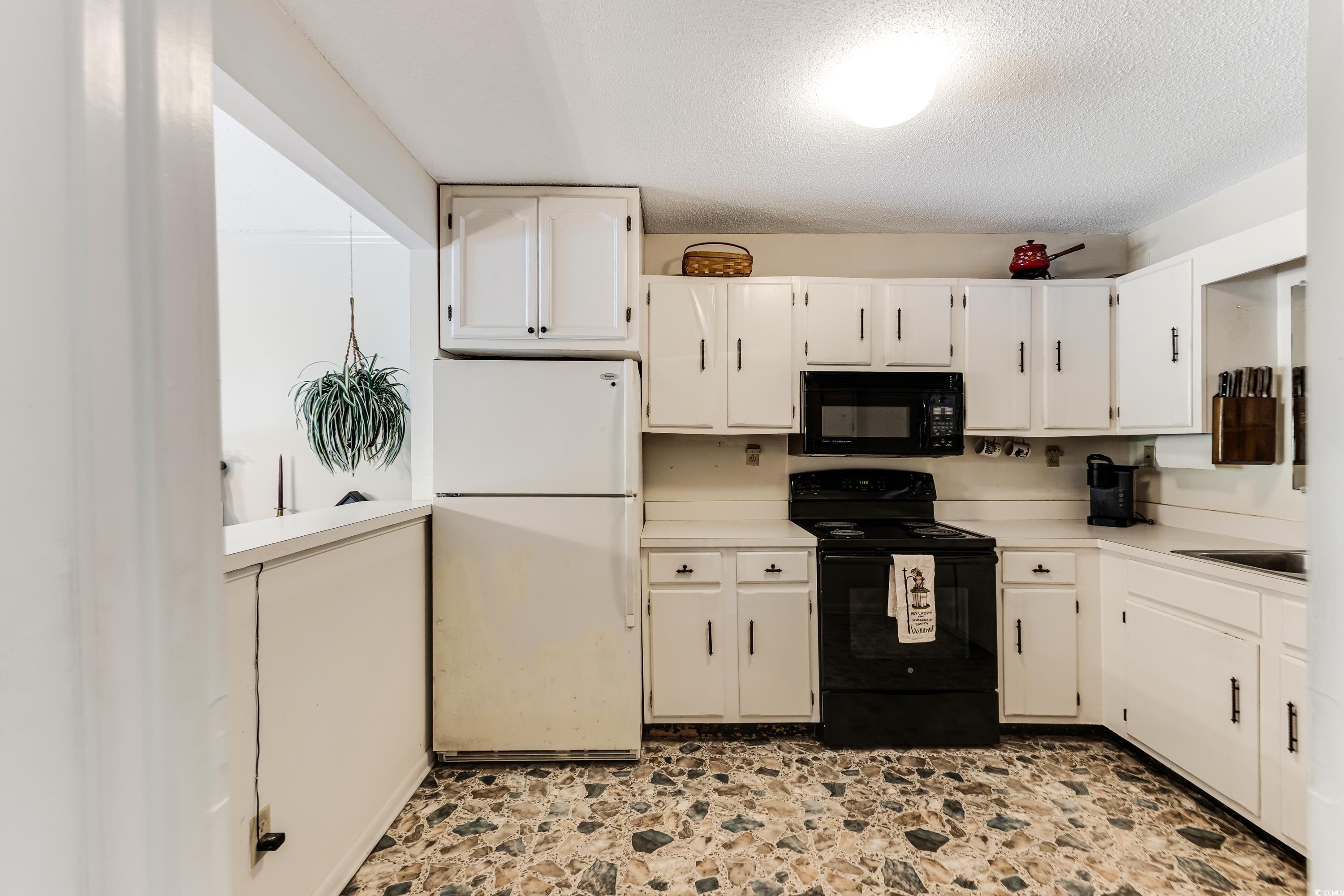 1 Gate 1 Property Photo 15