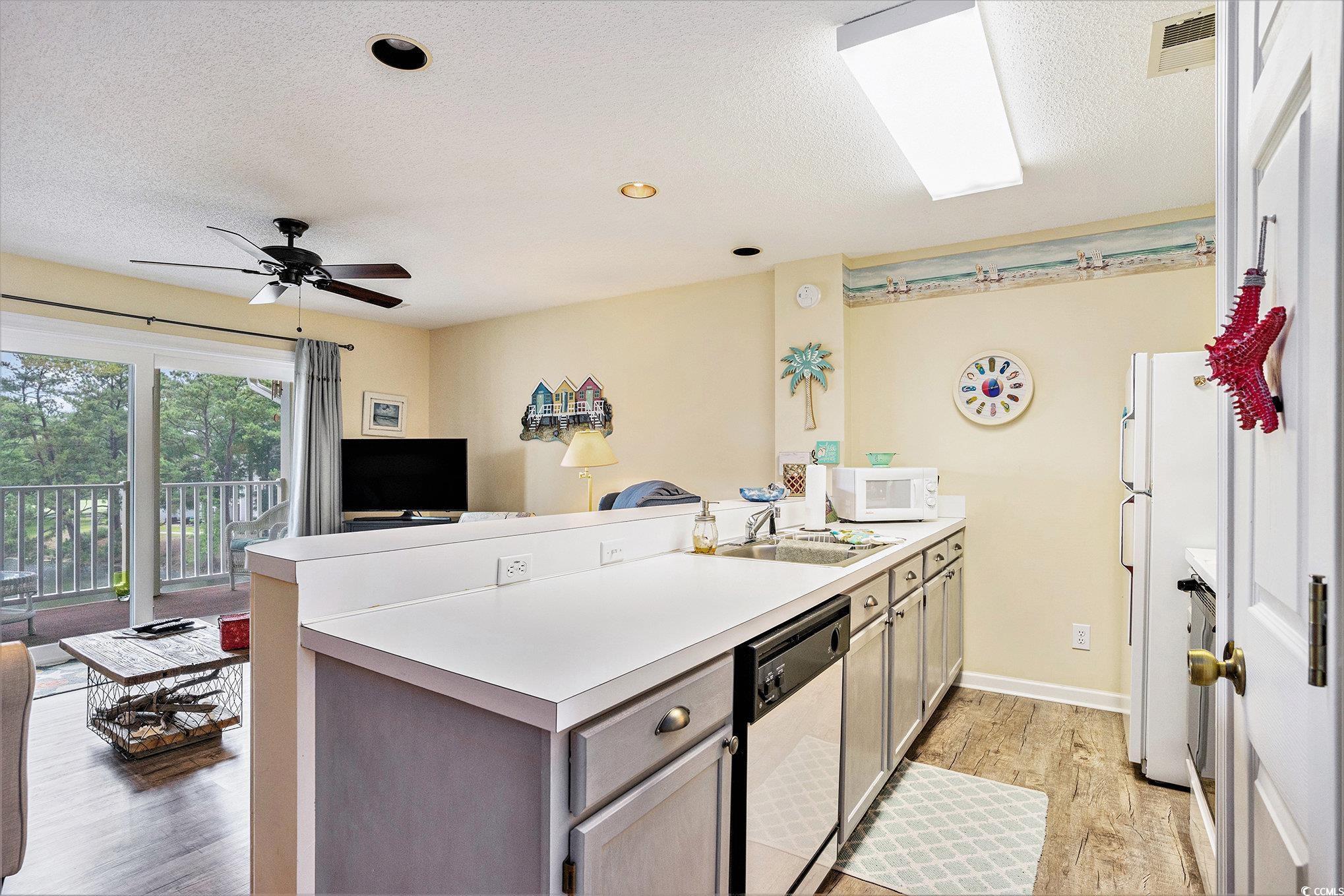 1900 Duffy St. Property Photo 12
