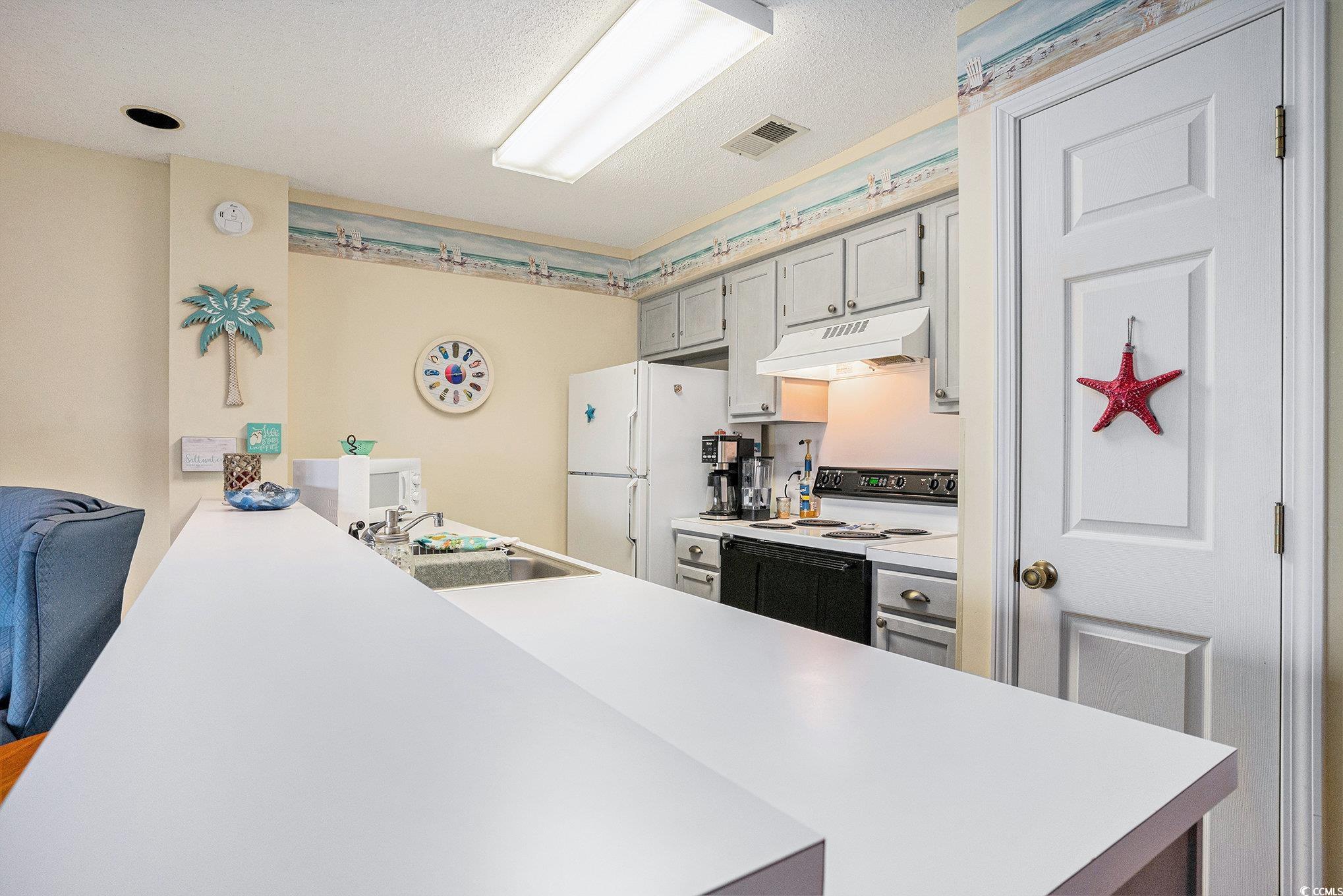 1900 Duffy St. Property Photo 13