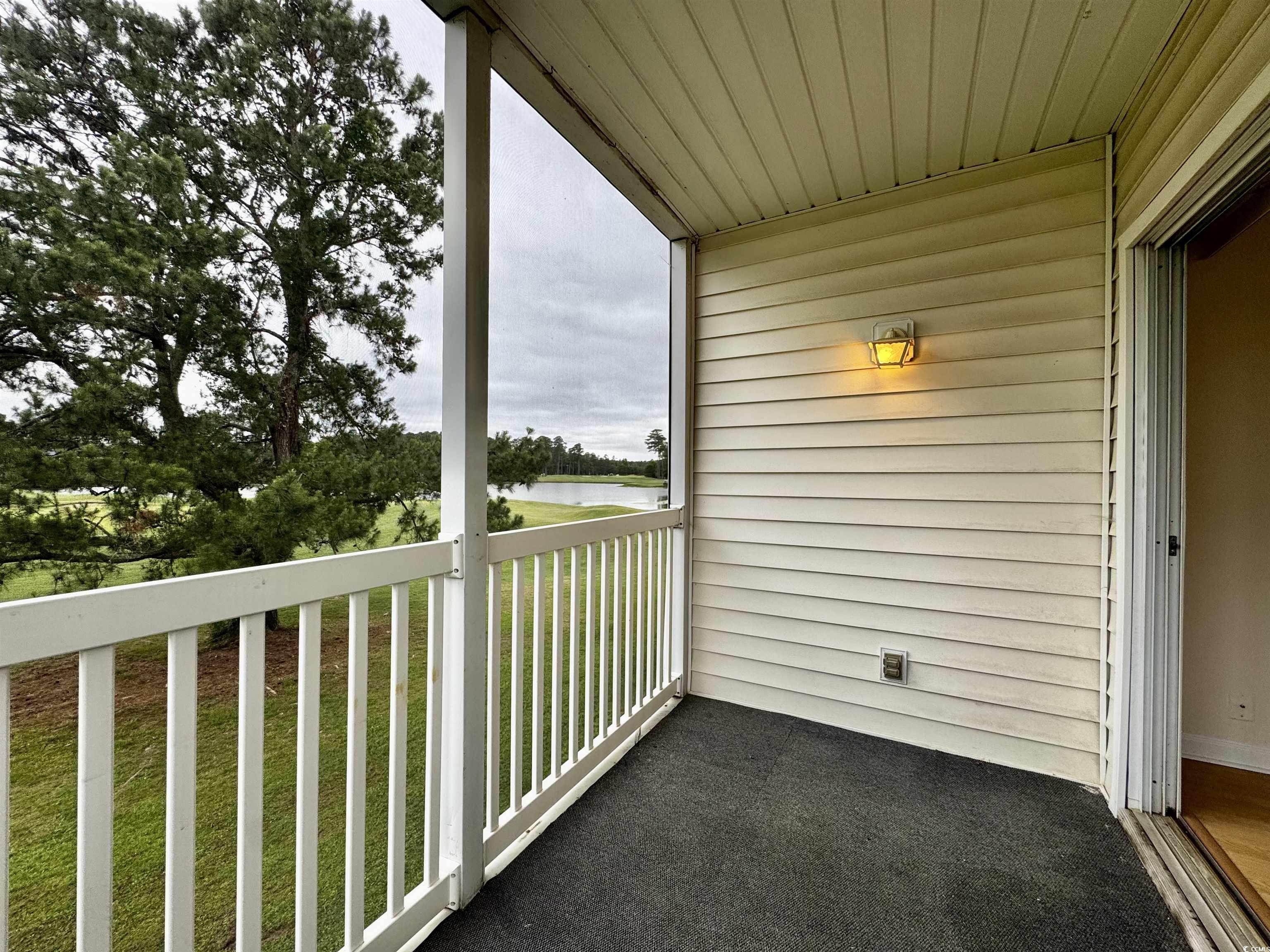 665 Tupelo Ln. Property Photo 16
