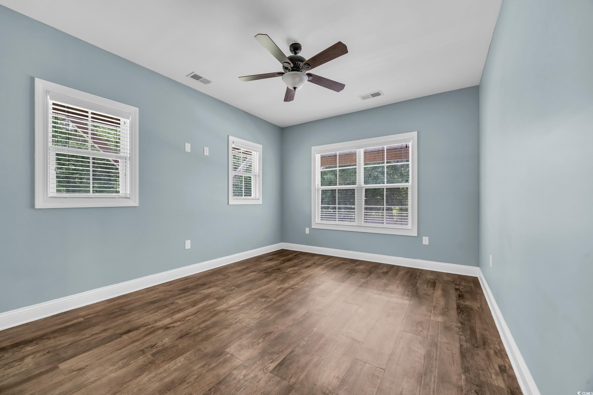 1039 Forest Dr. Property Photo 14