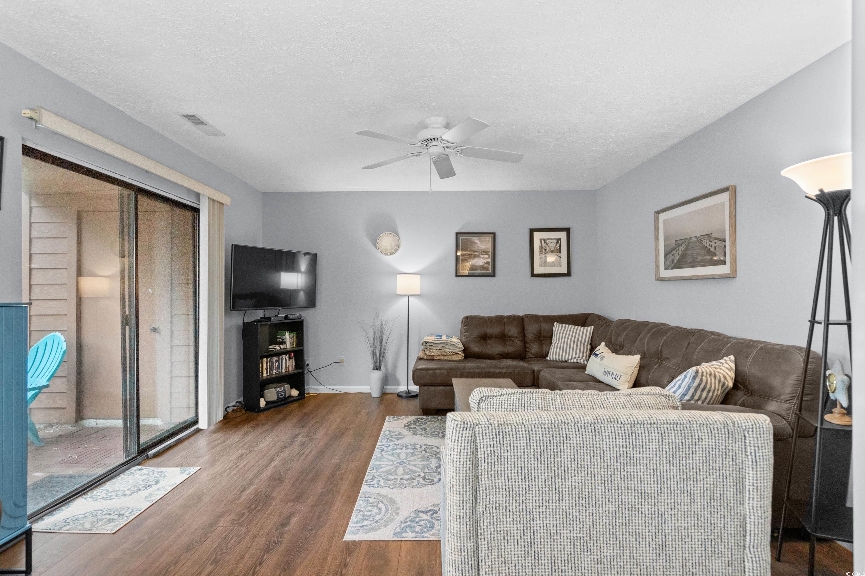 614 15th Ave. S Property Photo 6