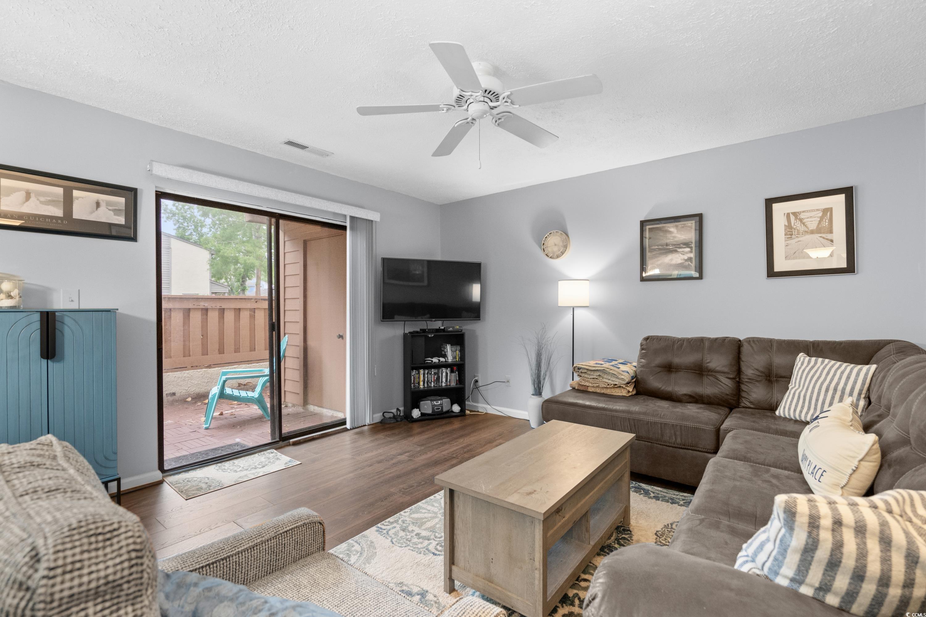 614 15th Ave. S Property Photo 9